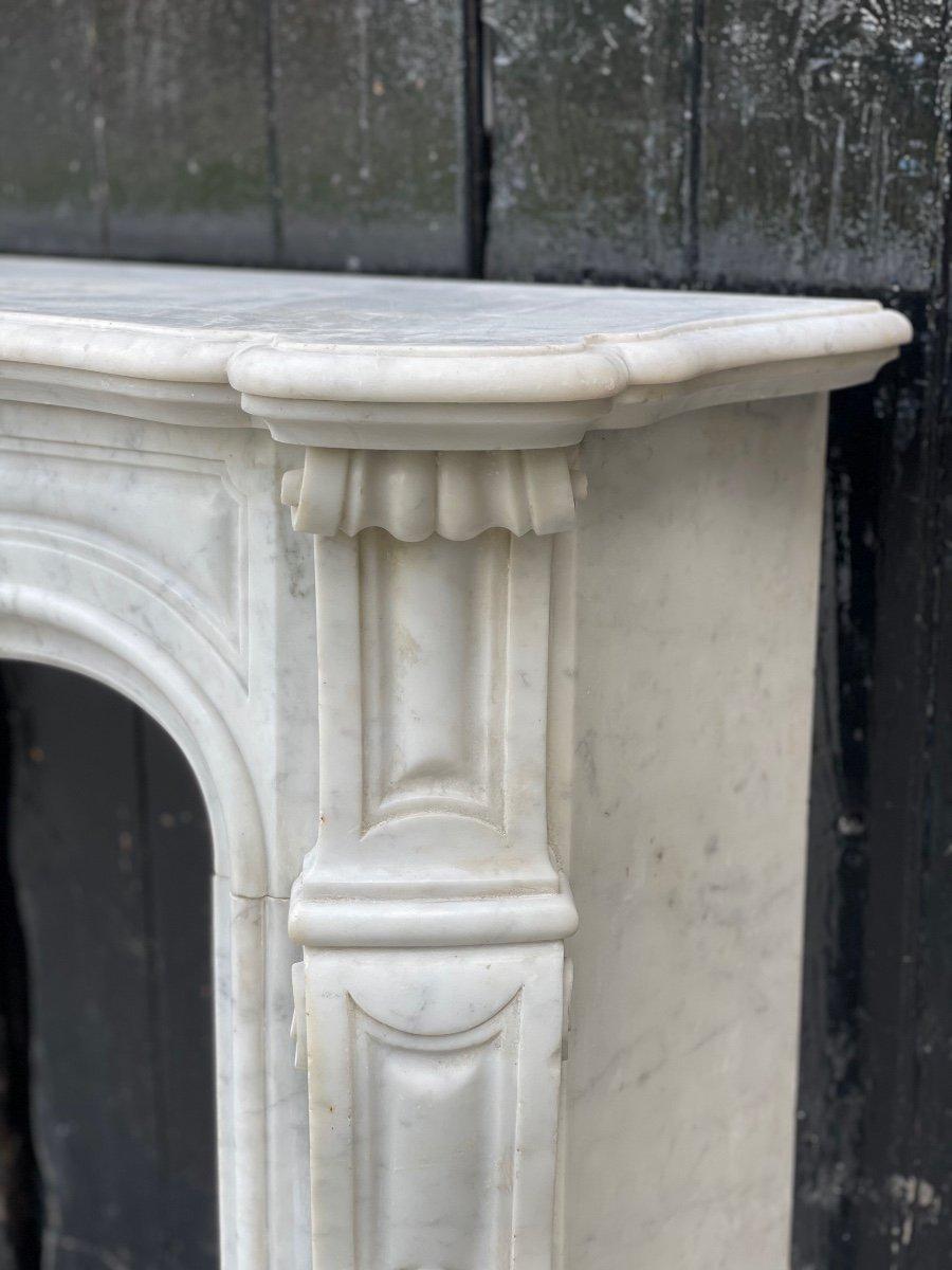 19th Century Louis XV Style Fireplace in Carrara Marble circa 1880 For Sale