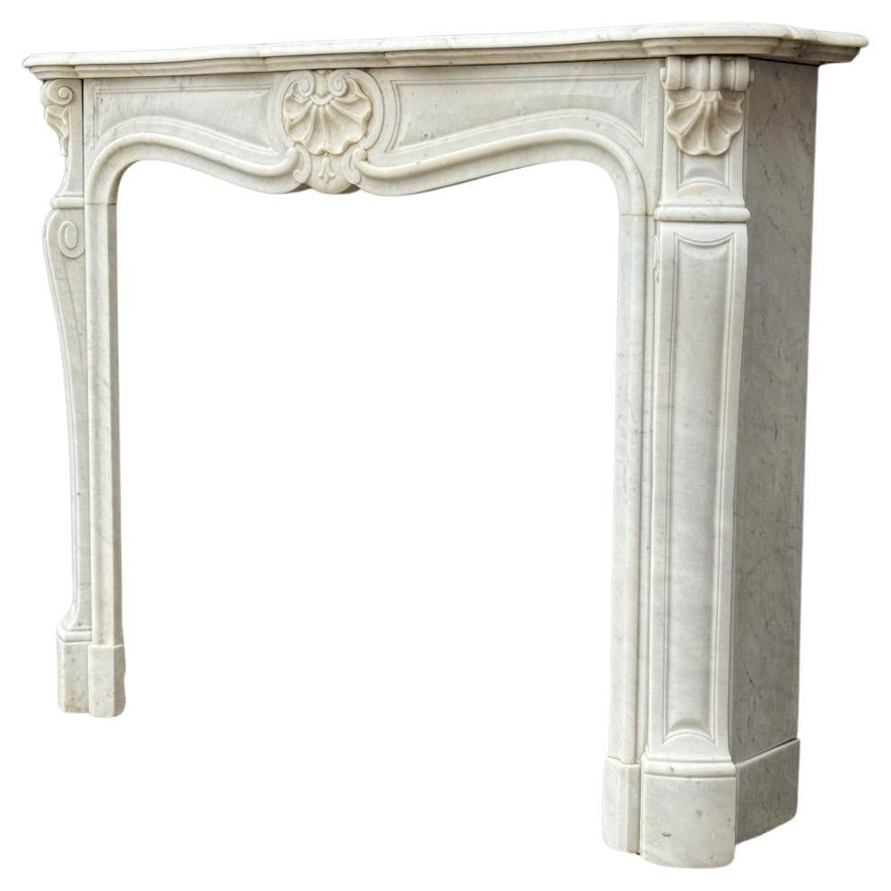 Louis XV Style Fireplace In Carrara Marble Circa 1880 For Sale