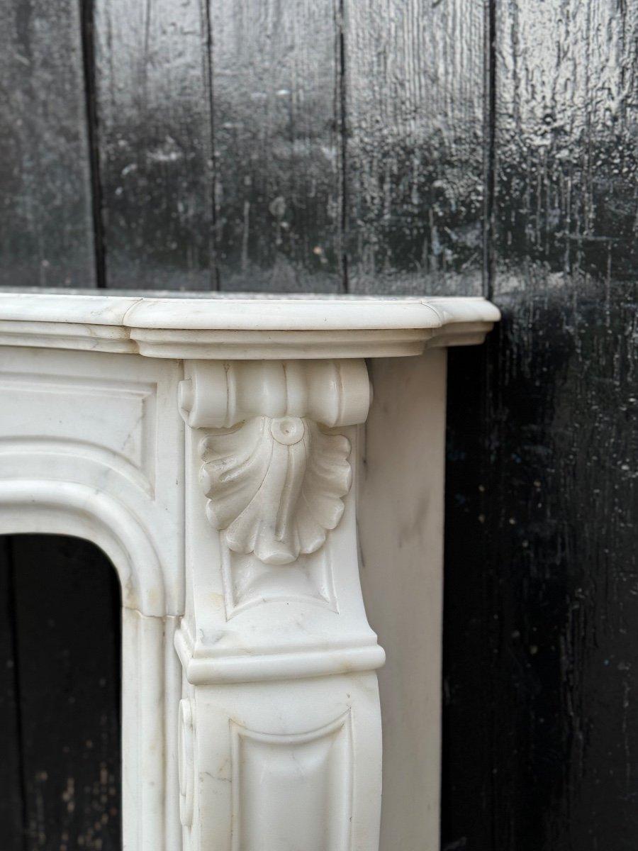 Louis XV Style Fireplace In Carrara Marble Circa 1900 For Sale 7