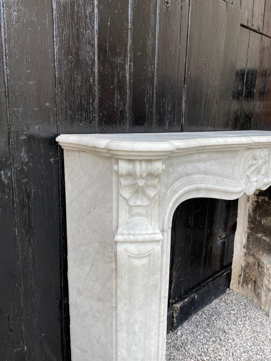 French Louis XV Style Fireplace in Carrara Marble circa 1900