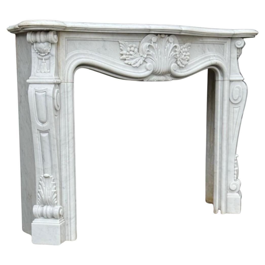 Louis XV Style Fireplace In Carrara Marble Circa 1980 For Sale