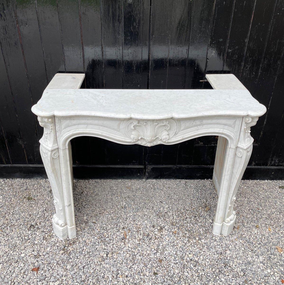 French Louis XV Style Fireplace in Carrara Marble For Sale