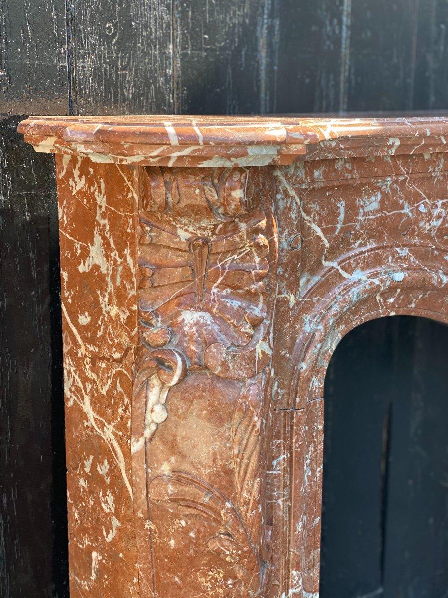 Louis XV Style Fireplace in Rance Marble In Good Condition For Sale In Honnelles, WHT