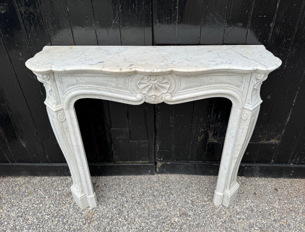 Louis XV Style Fireplace In White Carrara Marble 

Hearth dimensions: 96 x 94.5 cm