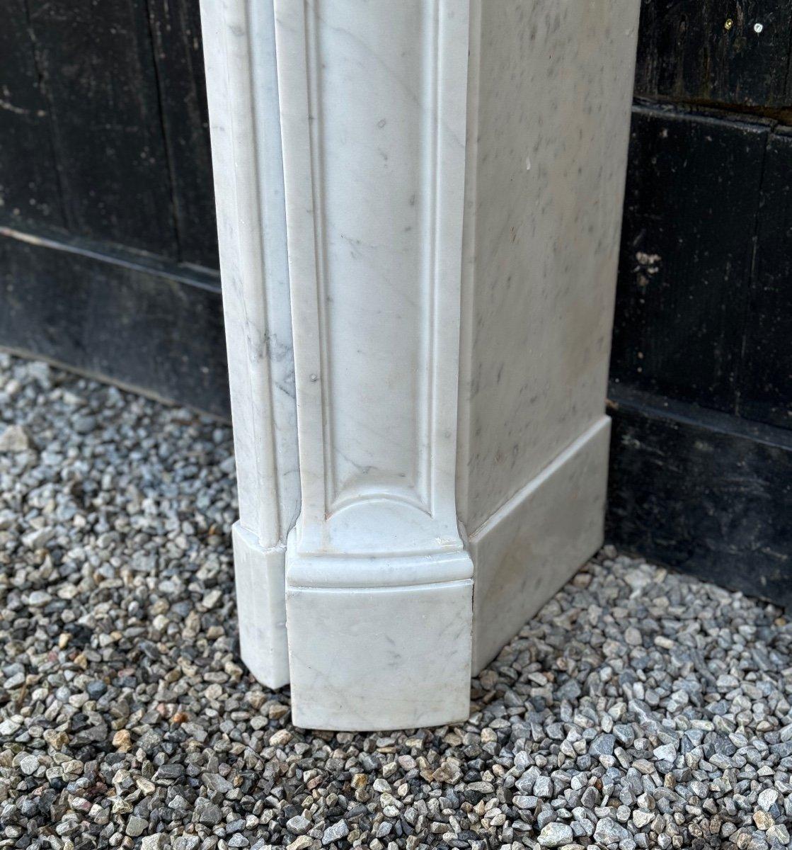 Louis XV Style Fireplace In White Carrara Marble Circa 1880 For Sale 1