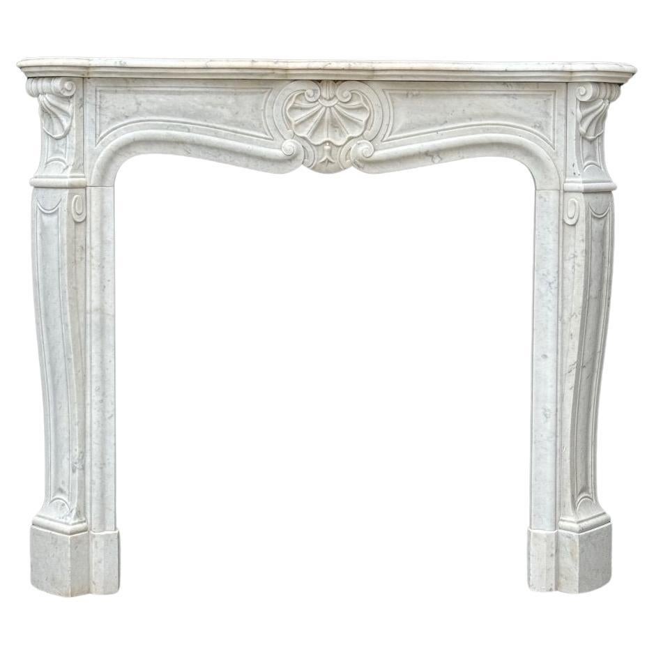 Louis XV Style Fireplace In White Carrara Marble, Circa 1880 For Sale