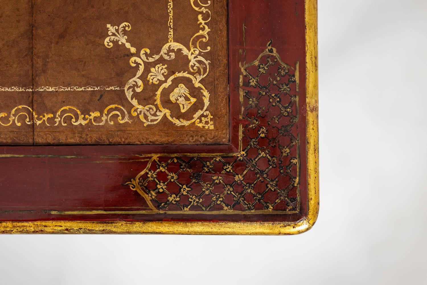 Scrivania in stile Luigi XV decorata con scene di lago. Circa 1800. in vendita 6
