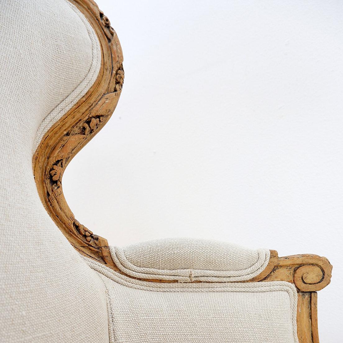 Bergère française à ailes de style Louis XV - 20ème en vente 8
