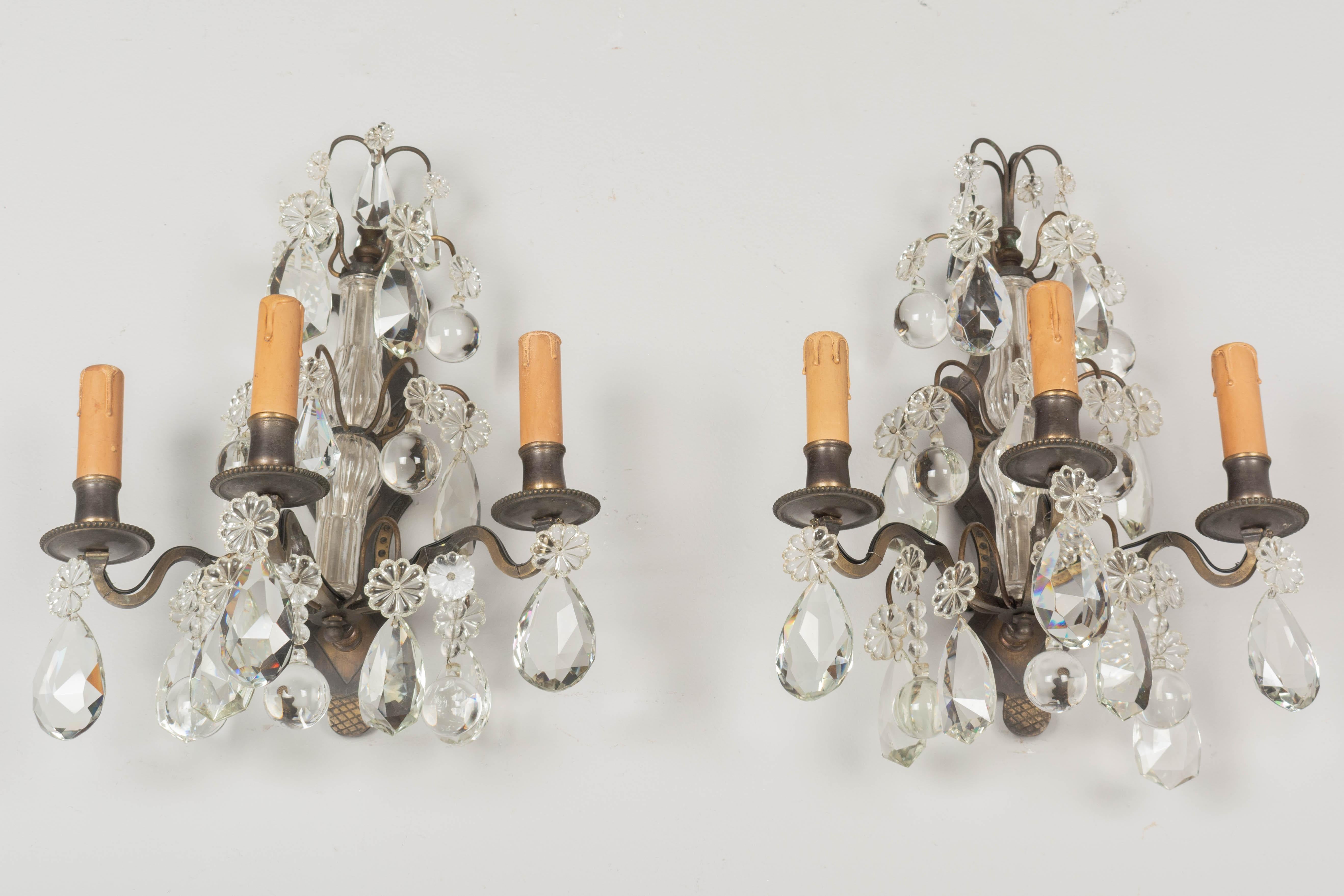 Louis XV Style French Crystal and Brass Sconces, a Pair In Good Condition For Sale In Winter Park, FL