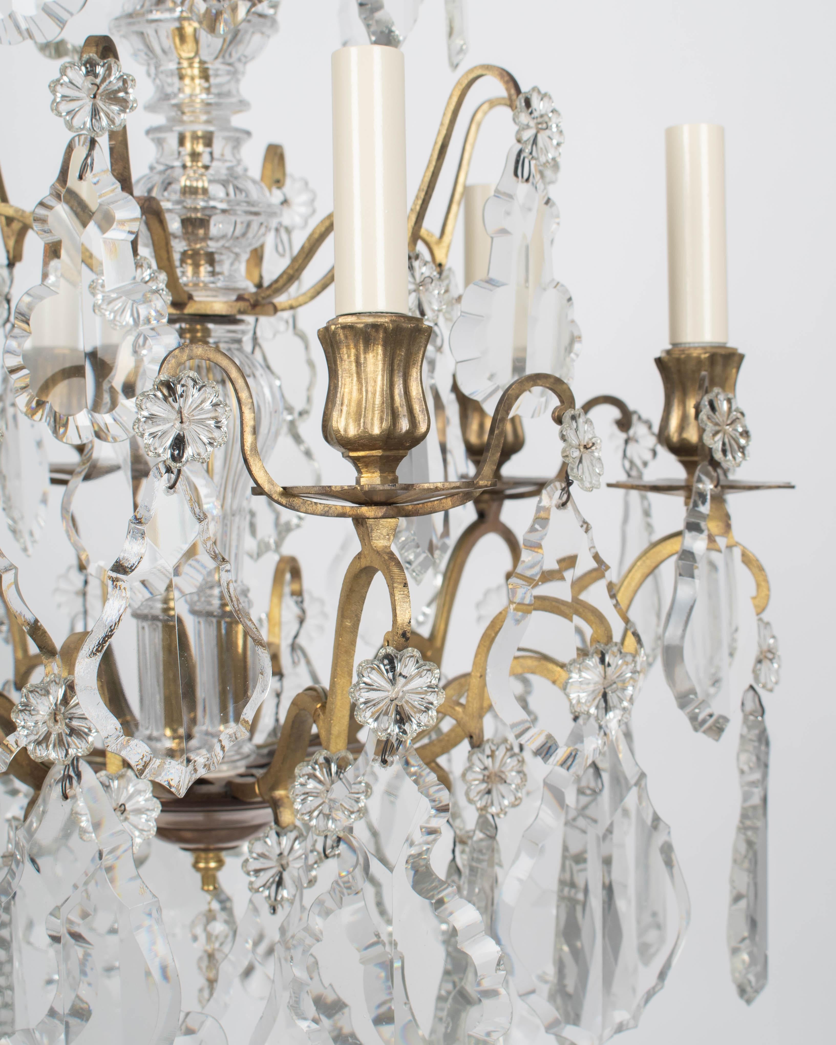 Lustre en cristal français de style Louis XV en vente 8