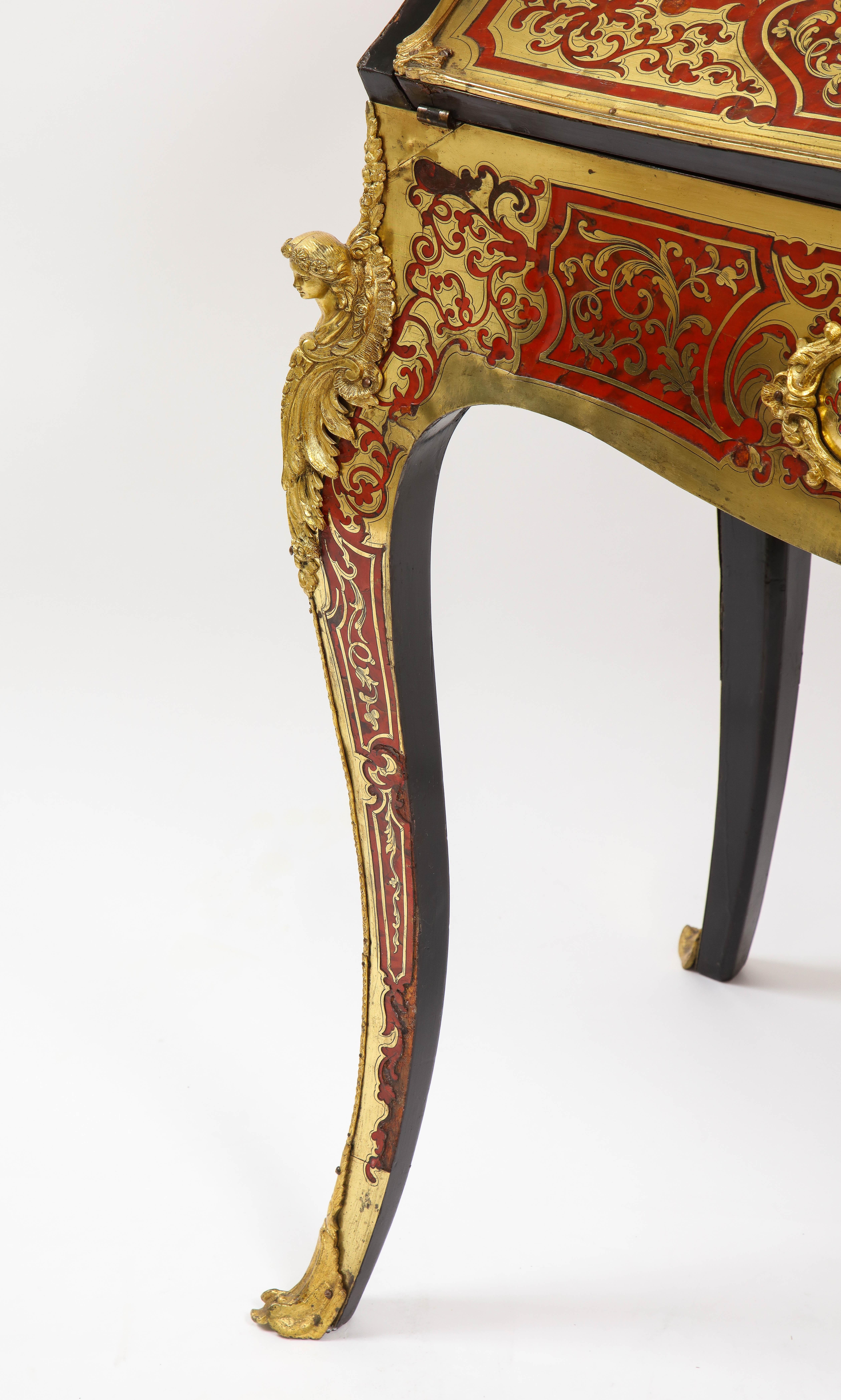 Schreibtisch oder Schrank aus Bronze mit Intarsien aus Boulle im Louis XV.-Stil im Angebot 9