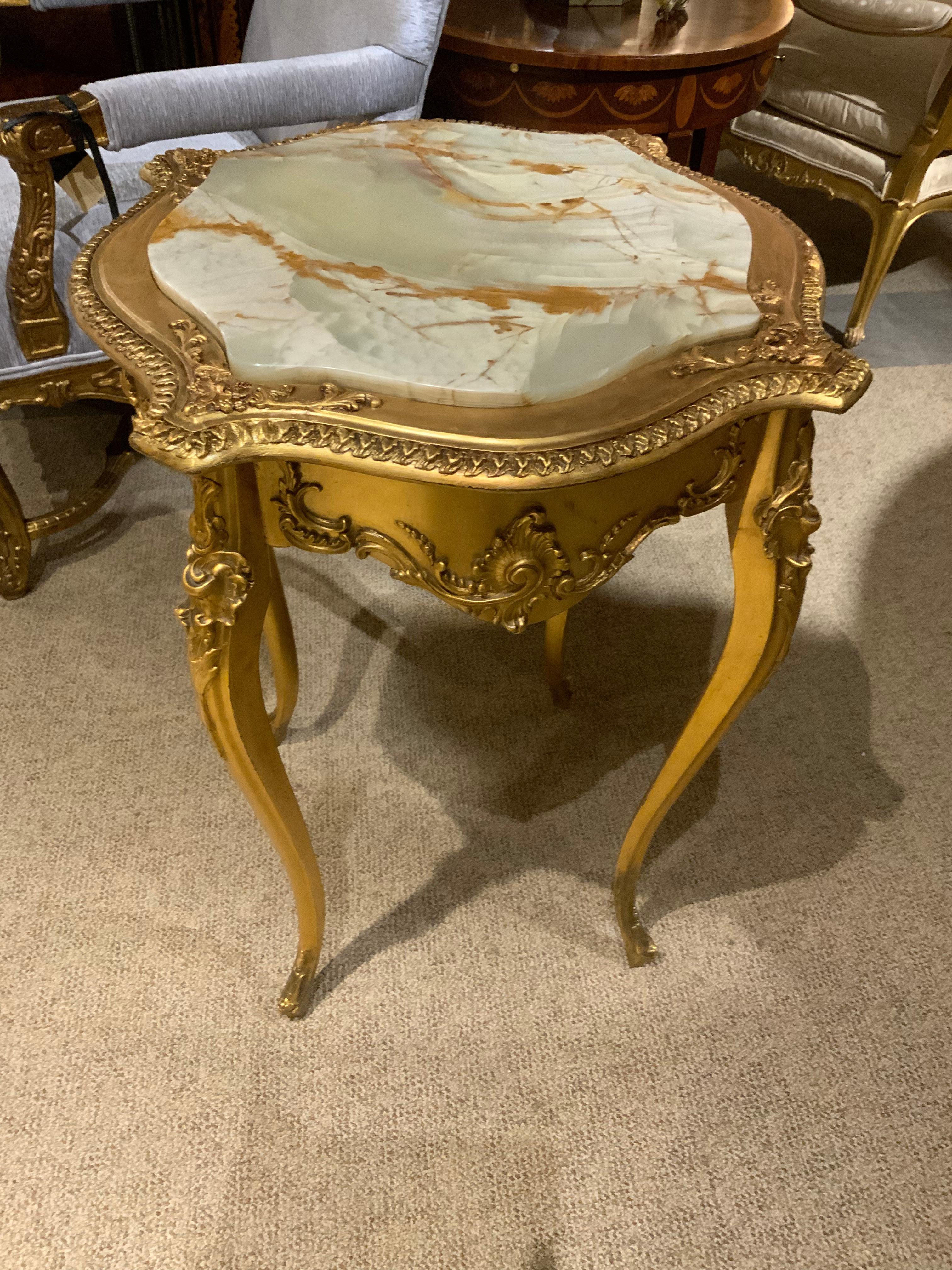 Louis XV-Style French giltwood occasional table/pedestal with alabaster top For Sale 3