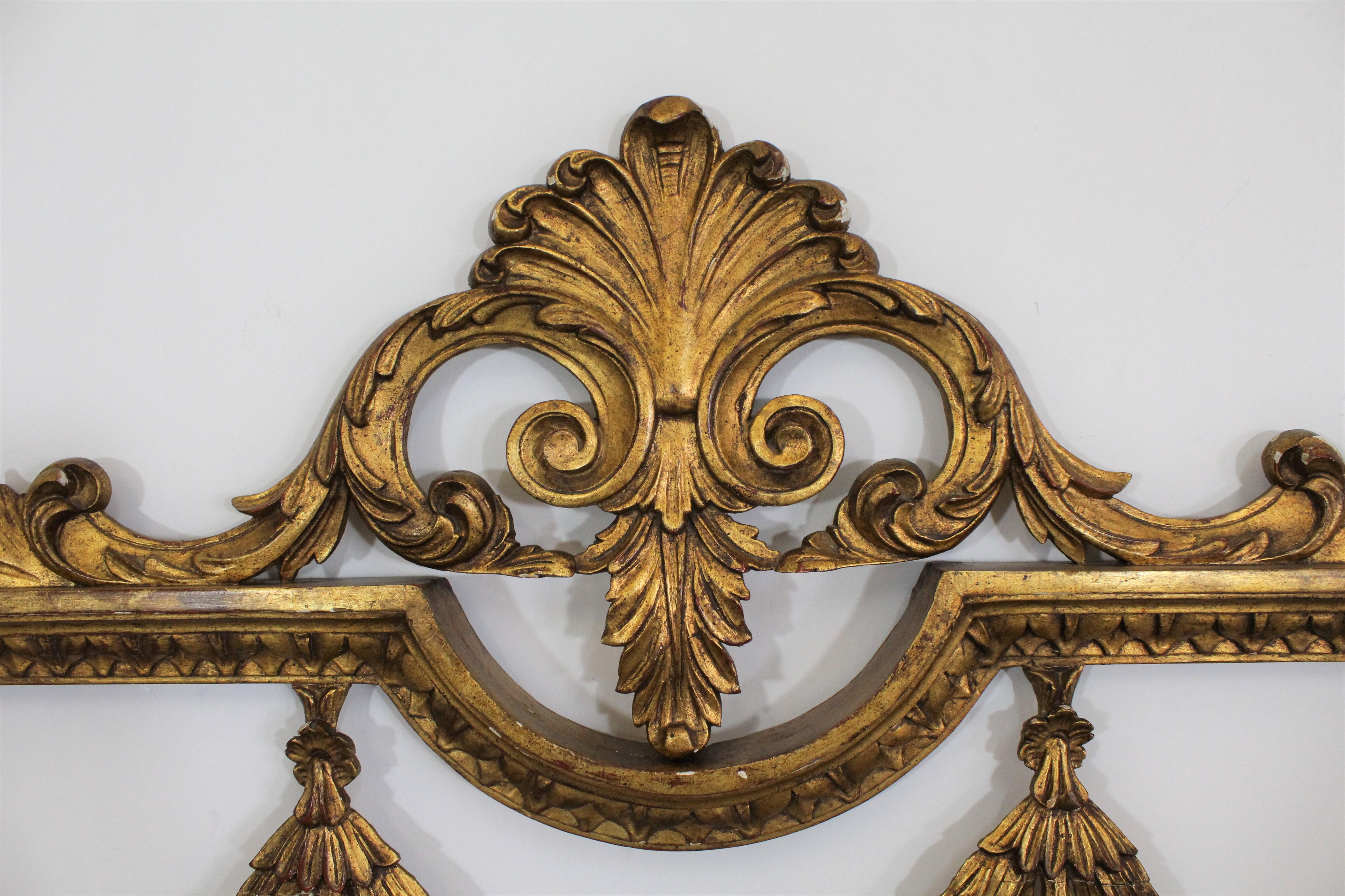 Louis XV Style French Gold Gilt Carved Fleur-De-Lis King Size Headboard In Good Condition In Wilmington, DE