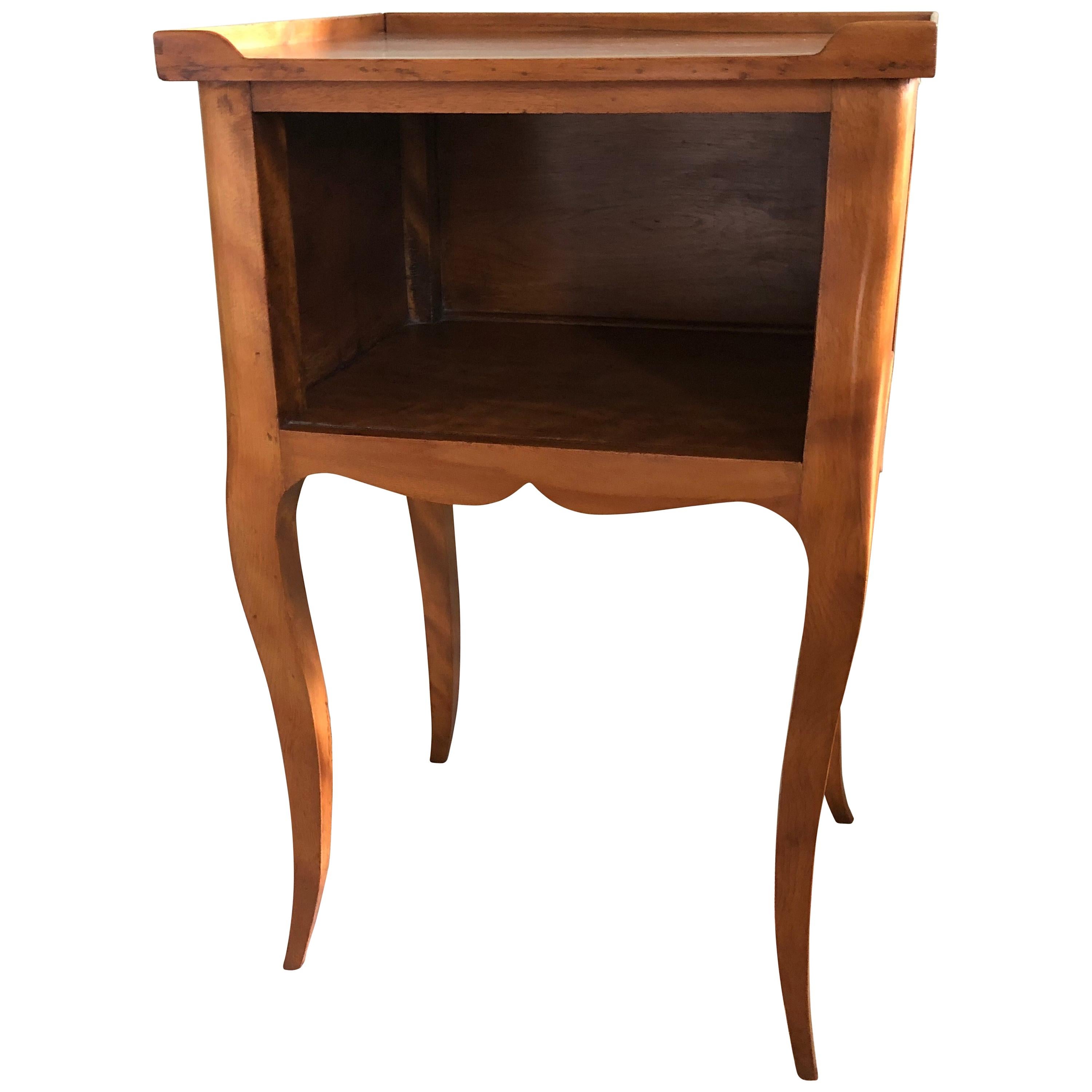Louis XV Style French Provincial Mahogany Nightstand For Sale
