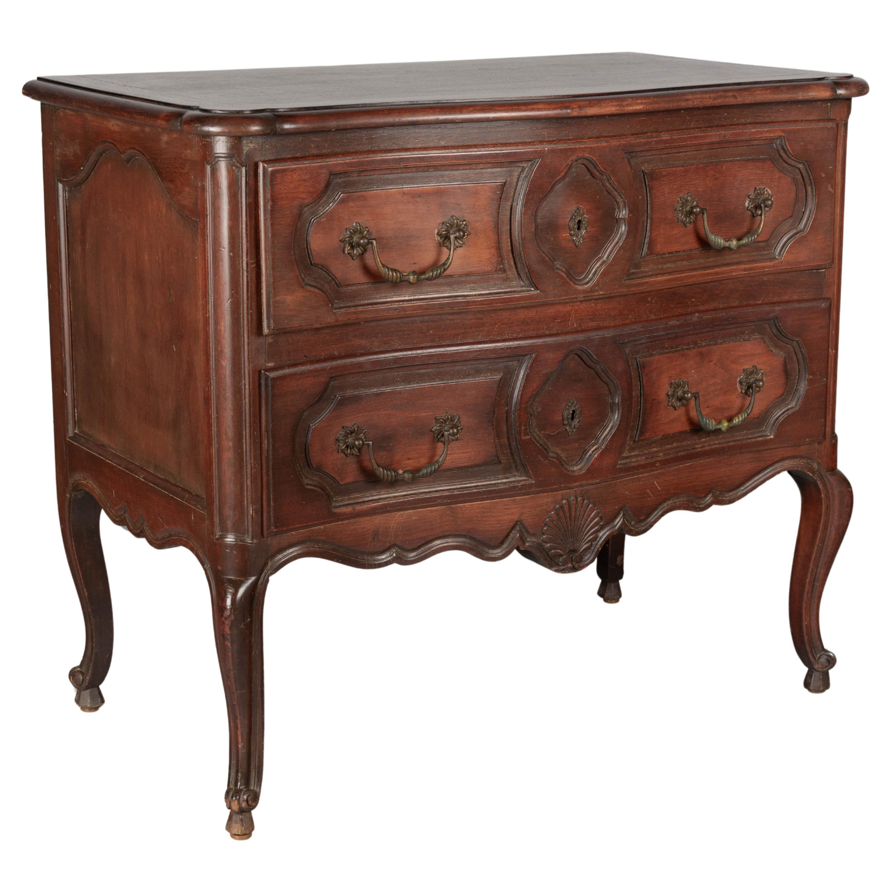 Louis XV Style French Serpentine Front Commode For Sale