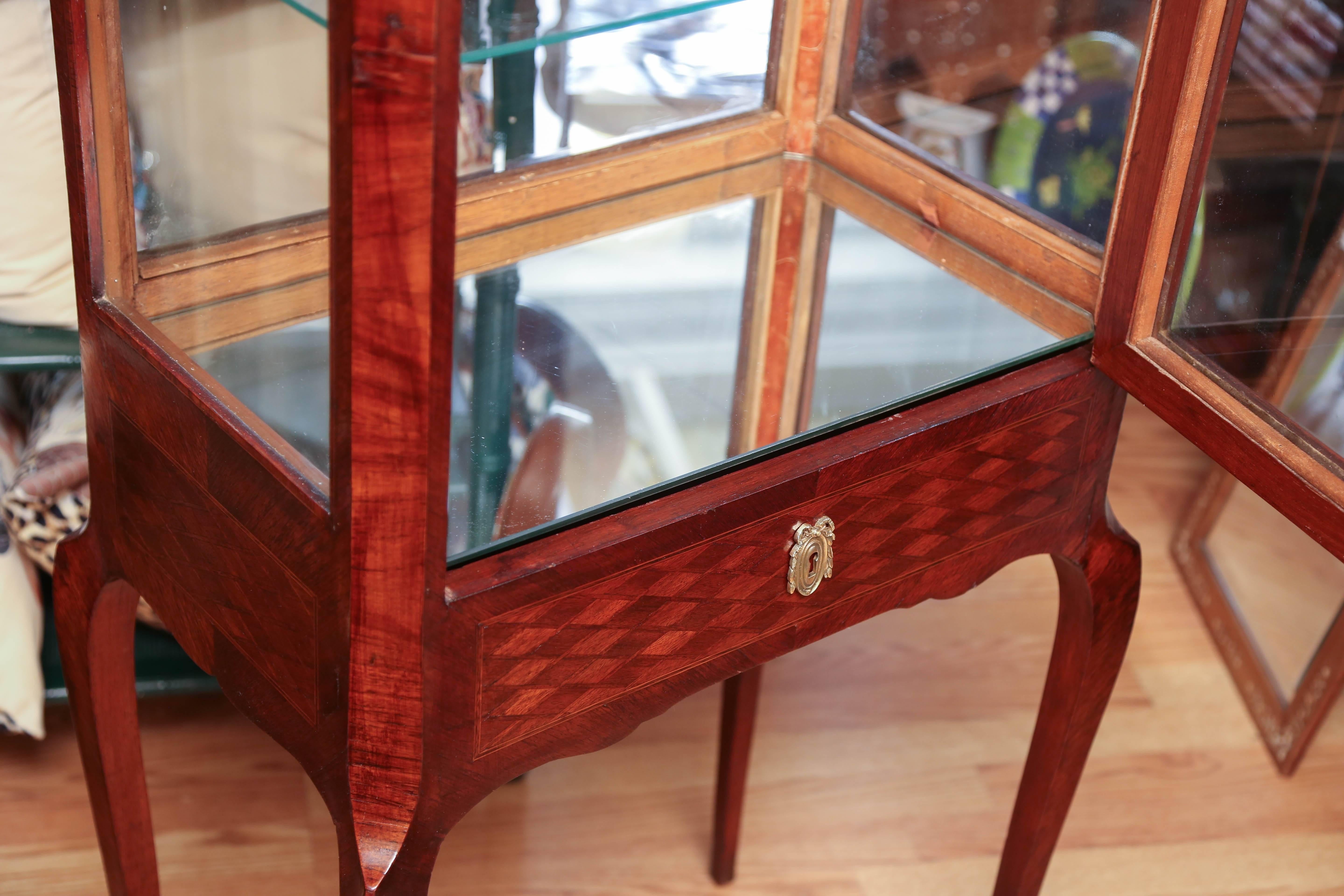 Louis XV Style French Vitrine For Sale 7