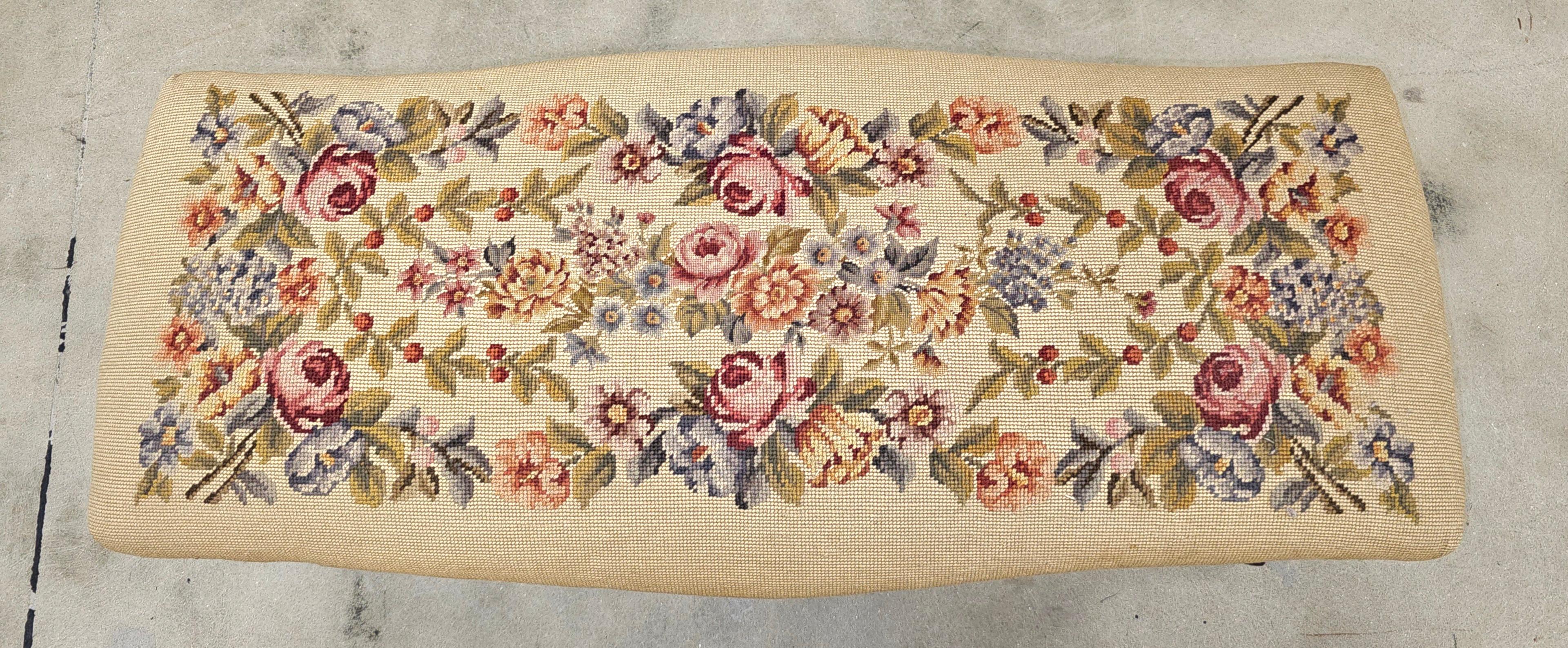 20th Century Louis XV Style Fruitwood and Needlepoint Upholstered Bench For Sale