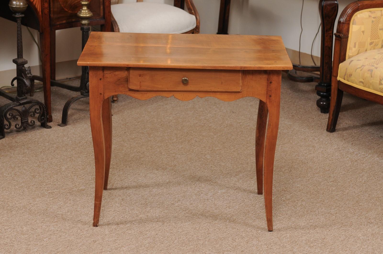 Louis XV Style Fruitwood Side Table with Drawer, 19th Century France For Sale 8