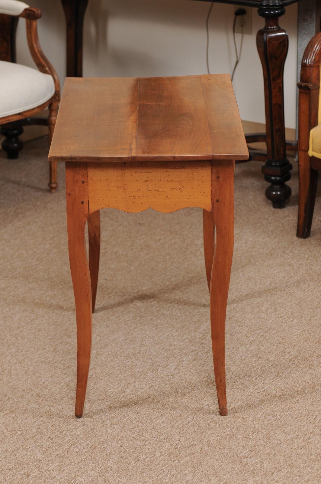 Louis XV Style Fruitwood Side Table with Drawer, 19th Century France For Sale 5