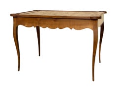 Table à jeux de style Louis XV