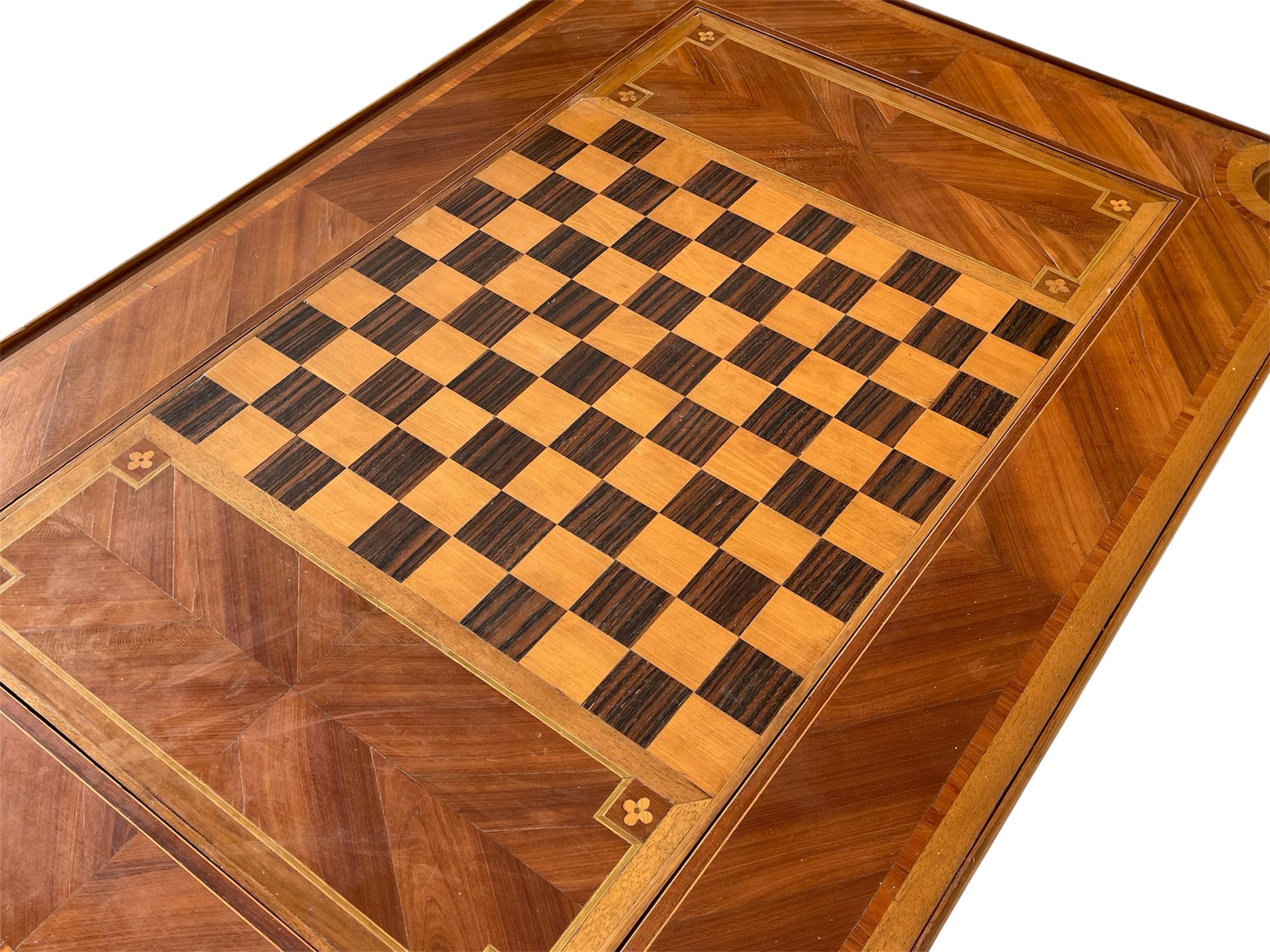 Mesa de juegos estilo Luis XV siglo XIX en venta