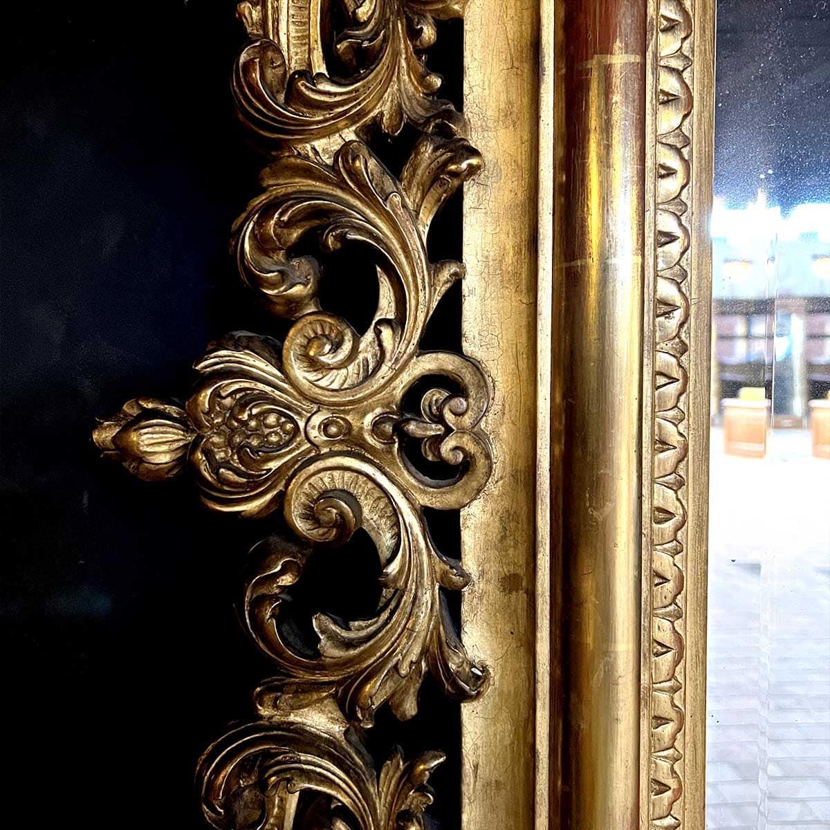 Late 19th Century Louis XV Style Gilded Wood and Stucco Rocaille Mirror For Sale