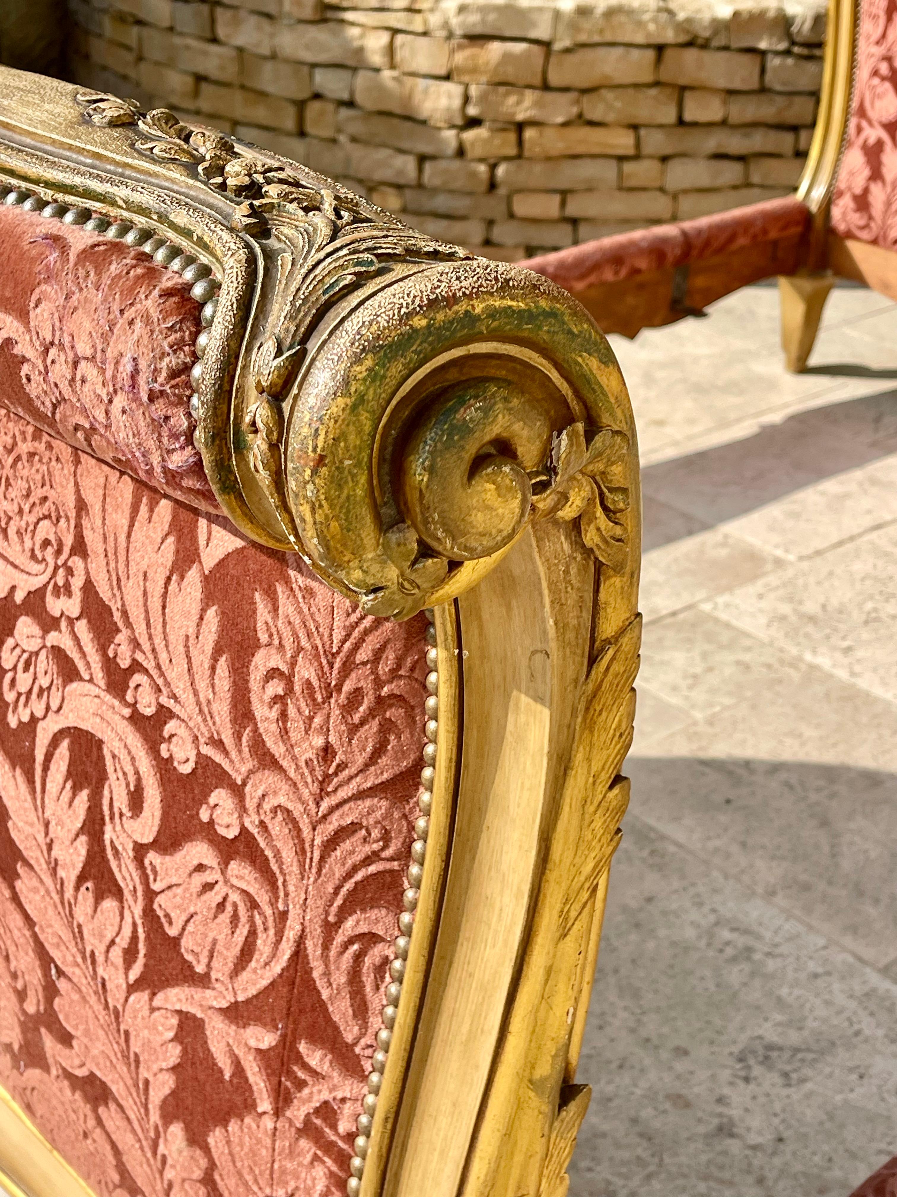 Louis XV Stil Vergoldetes Wood Bett im Angebot 2