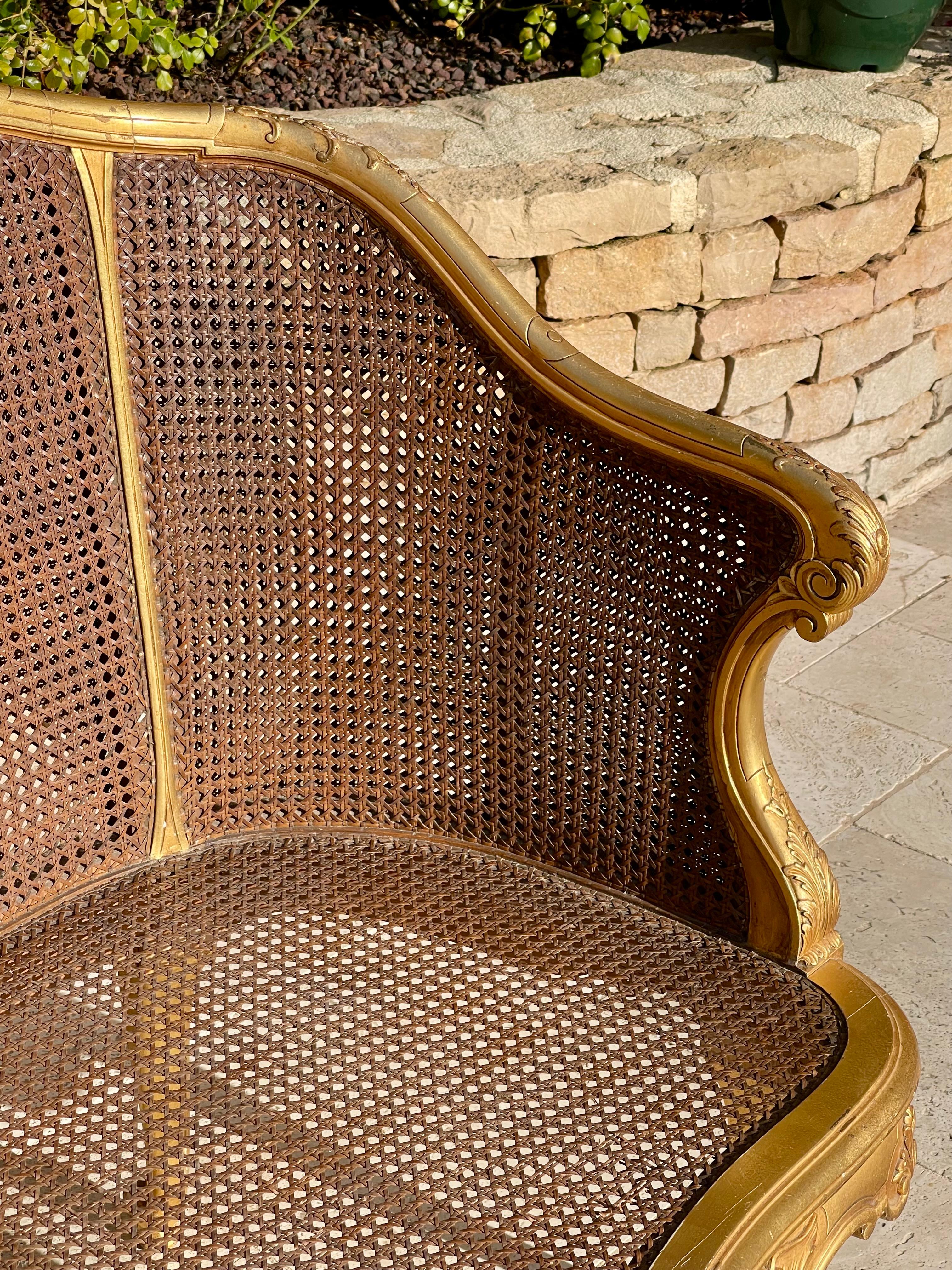 Louis XV Style Gilded Wood Bench en vente 5
