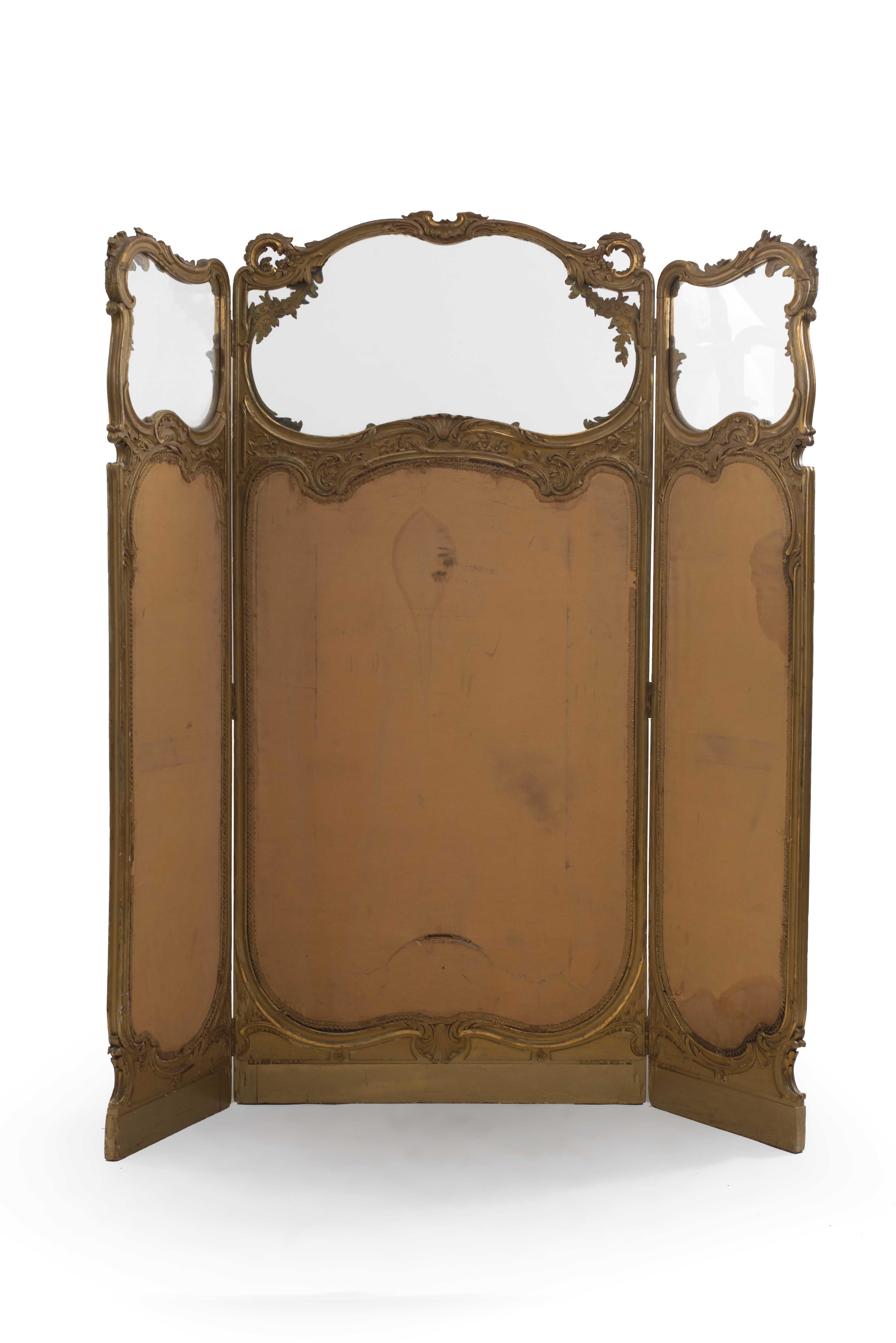 Vergoldeter 3-facher Raumteiler im Louis-XV-Stil mit Glasplatte (Louis XV.) im Angebot