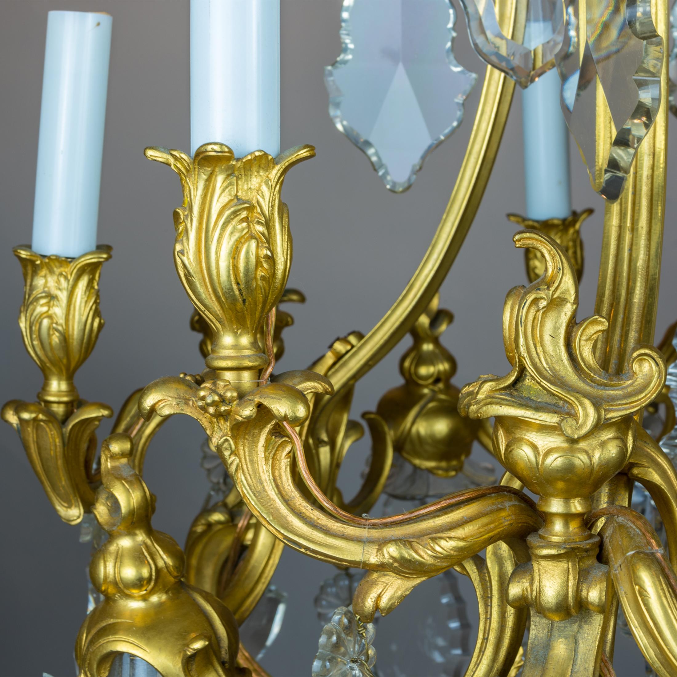 French Louis XV Style Gilt-Bronze and Cut-Crystal Eight-Light Chandelier For Sale