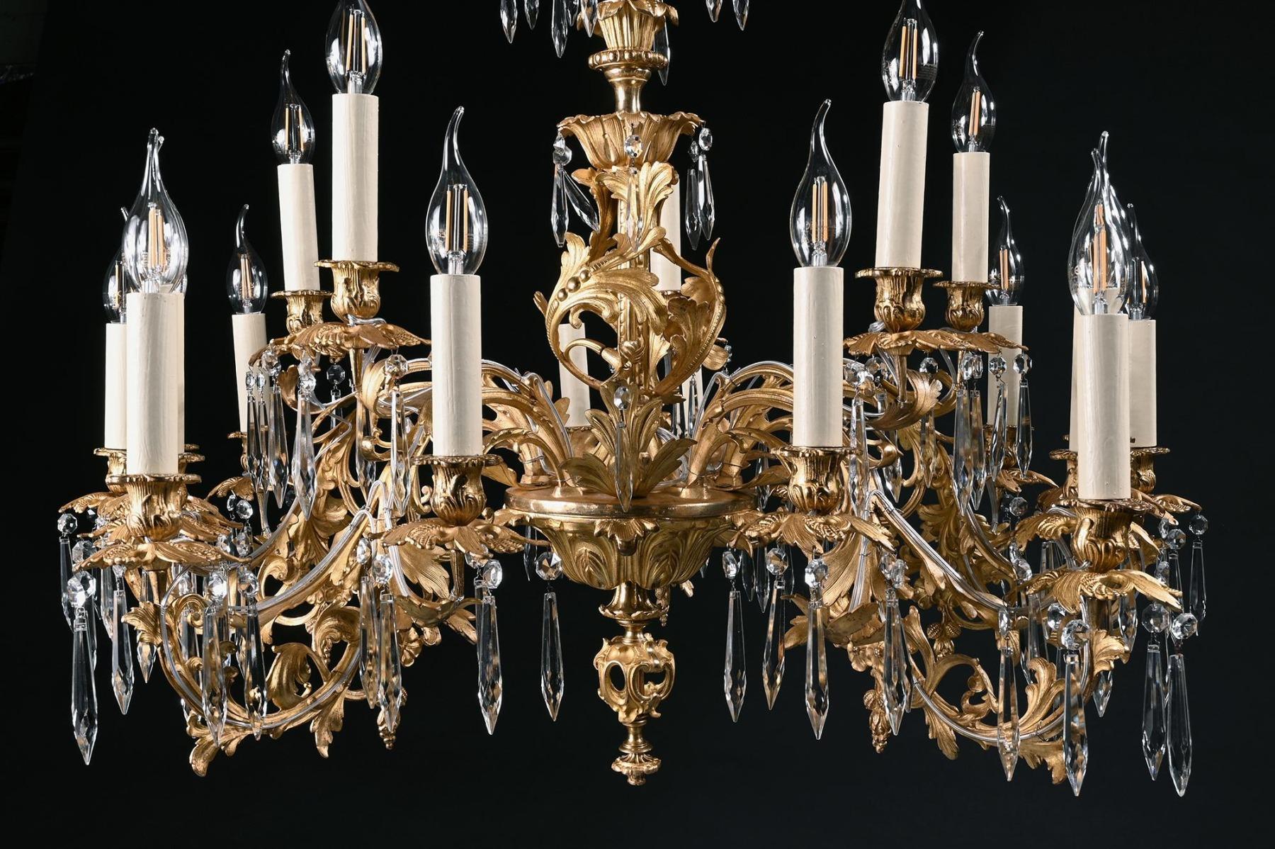 Louis XV Style Gilt Bronze and Cut Glass Twenty-Five Light Chandelier For Sale 3