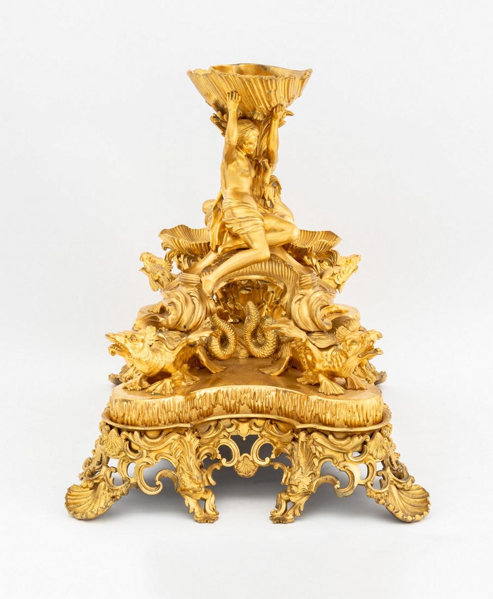Centro de Mesa Servidor de Caviar de Bronce Dorado Estilo Luis XV Francés en venta