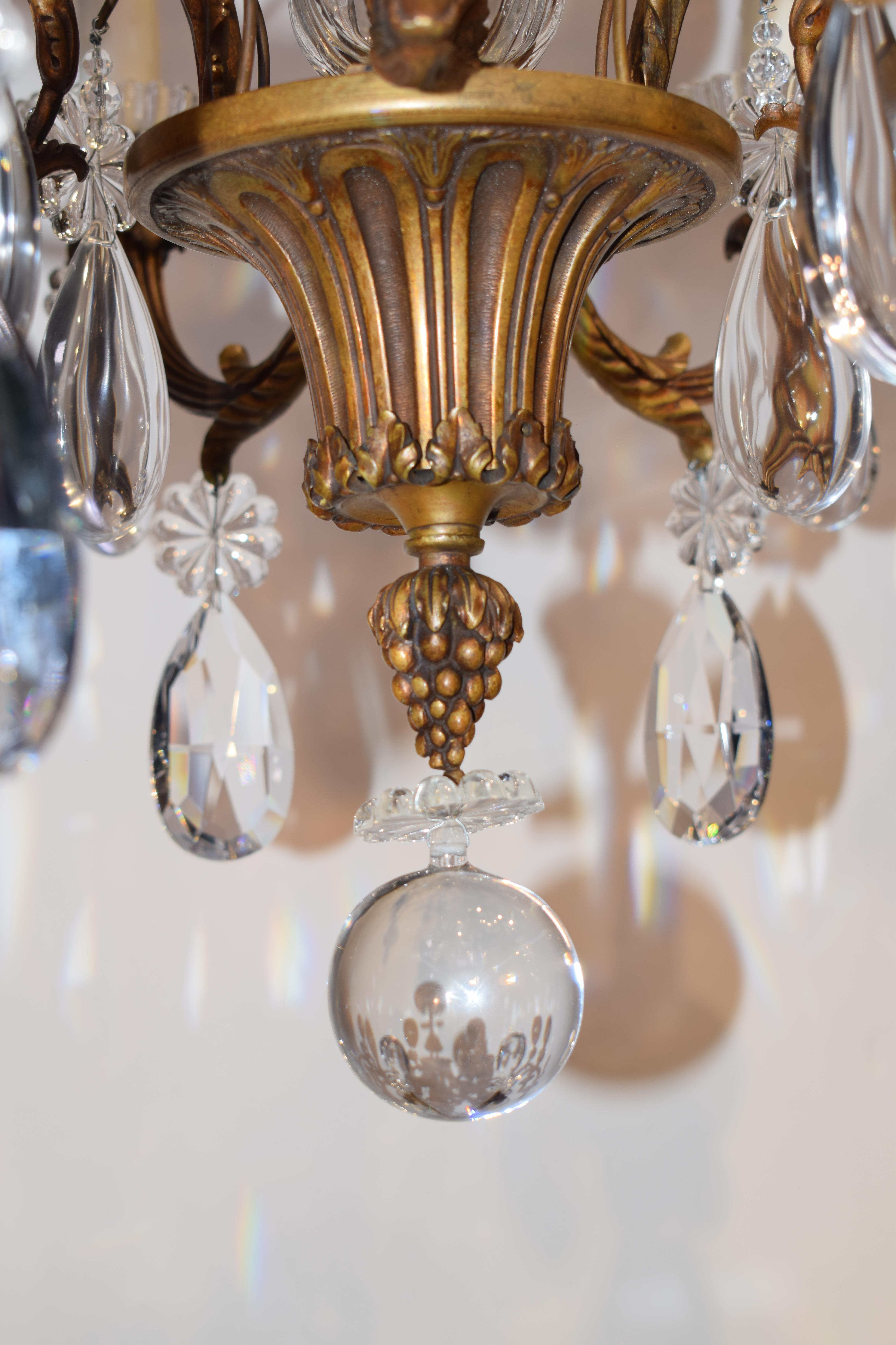 Louis XV Style Gilt Bronze & Crystal Chandelier For Sale 10