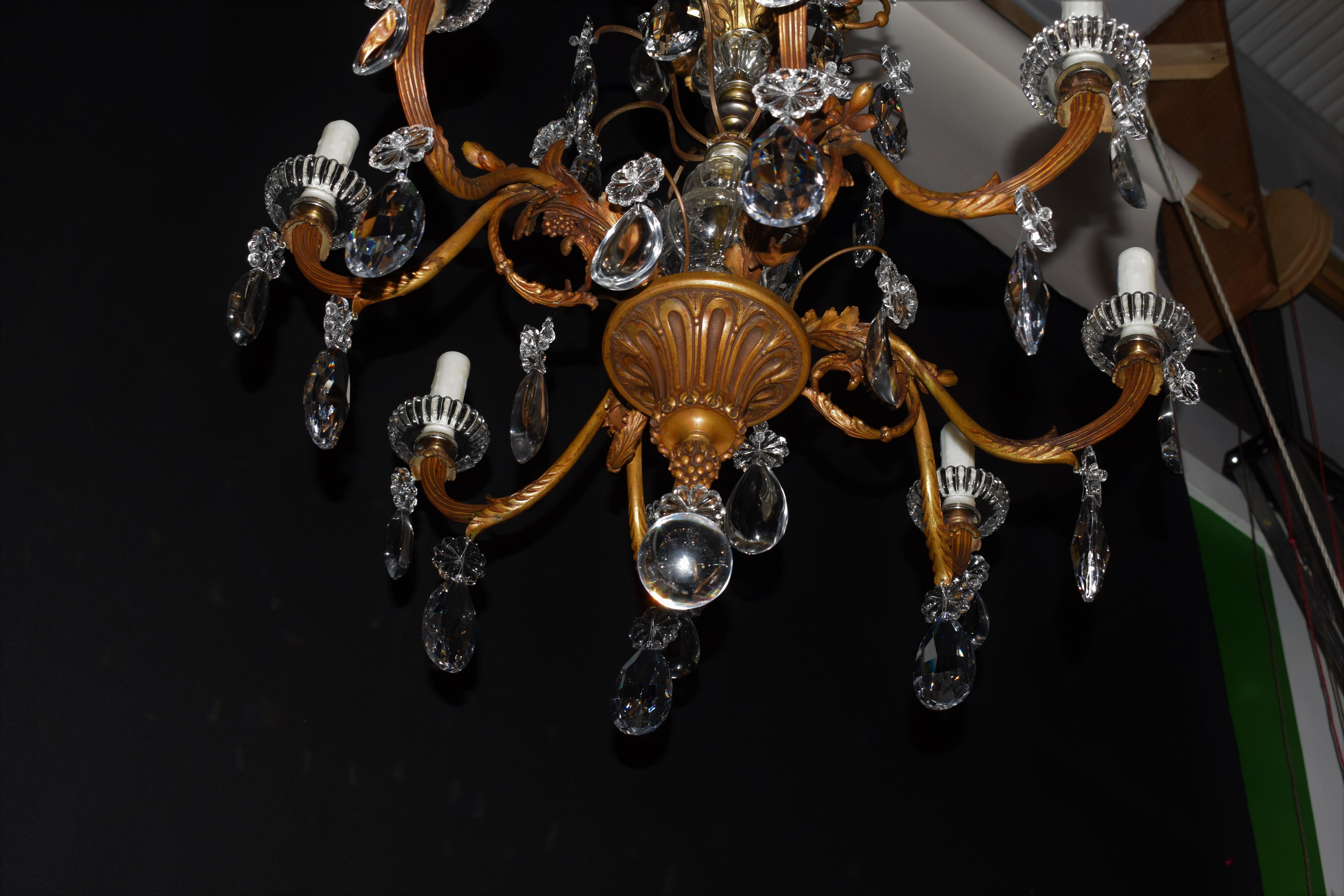 Louis XV Style Gilt Bronze & Crystal Chandelier For Sale 2