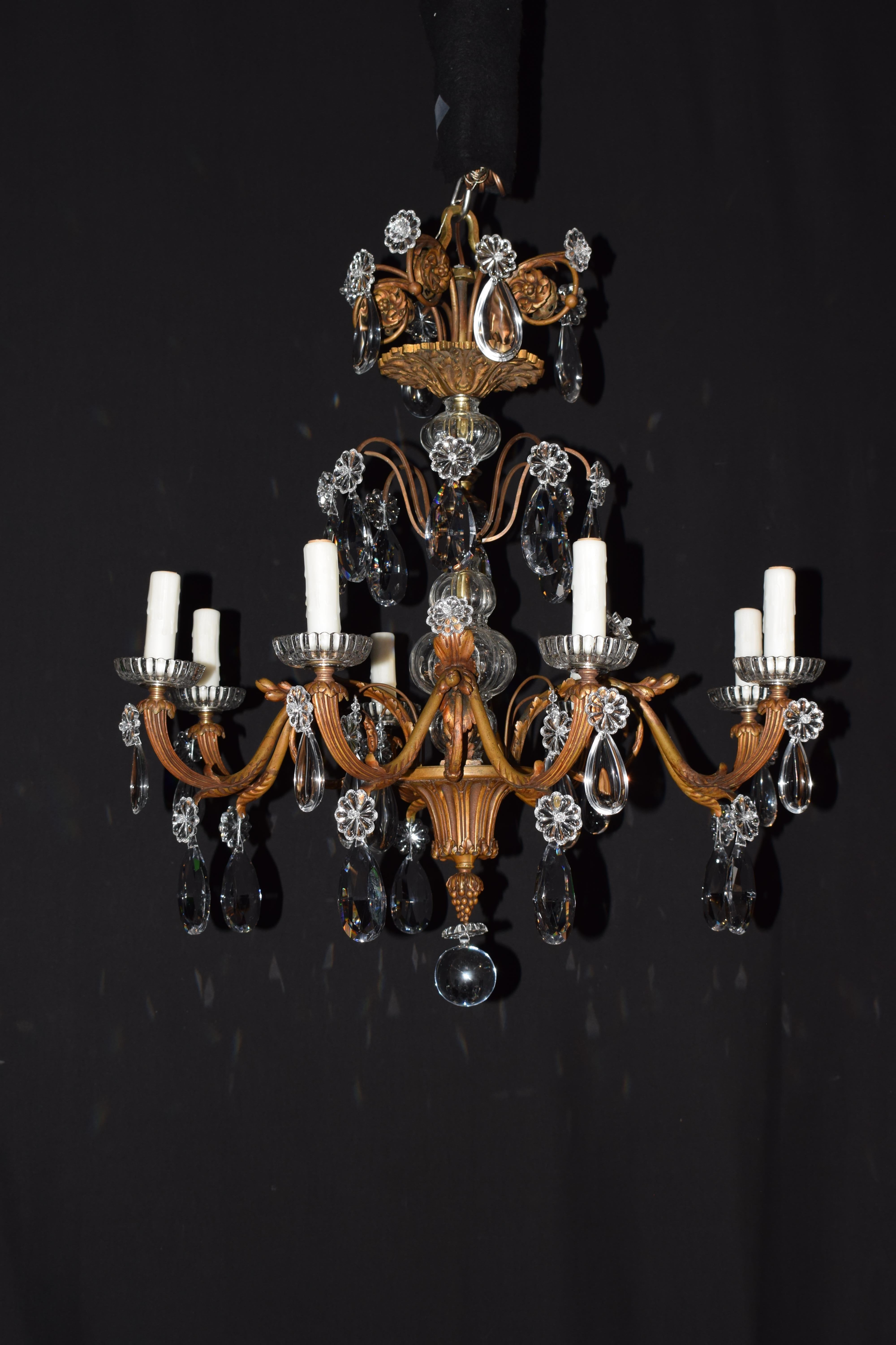 Louis XV Style Gilt Bronze & Crystal Chandelier For Sale 3
