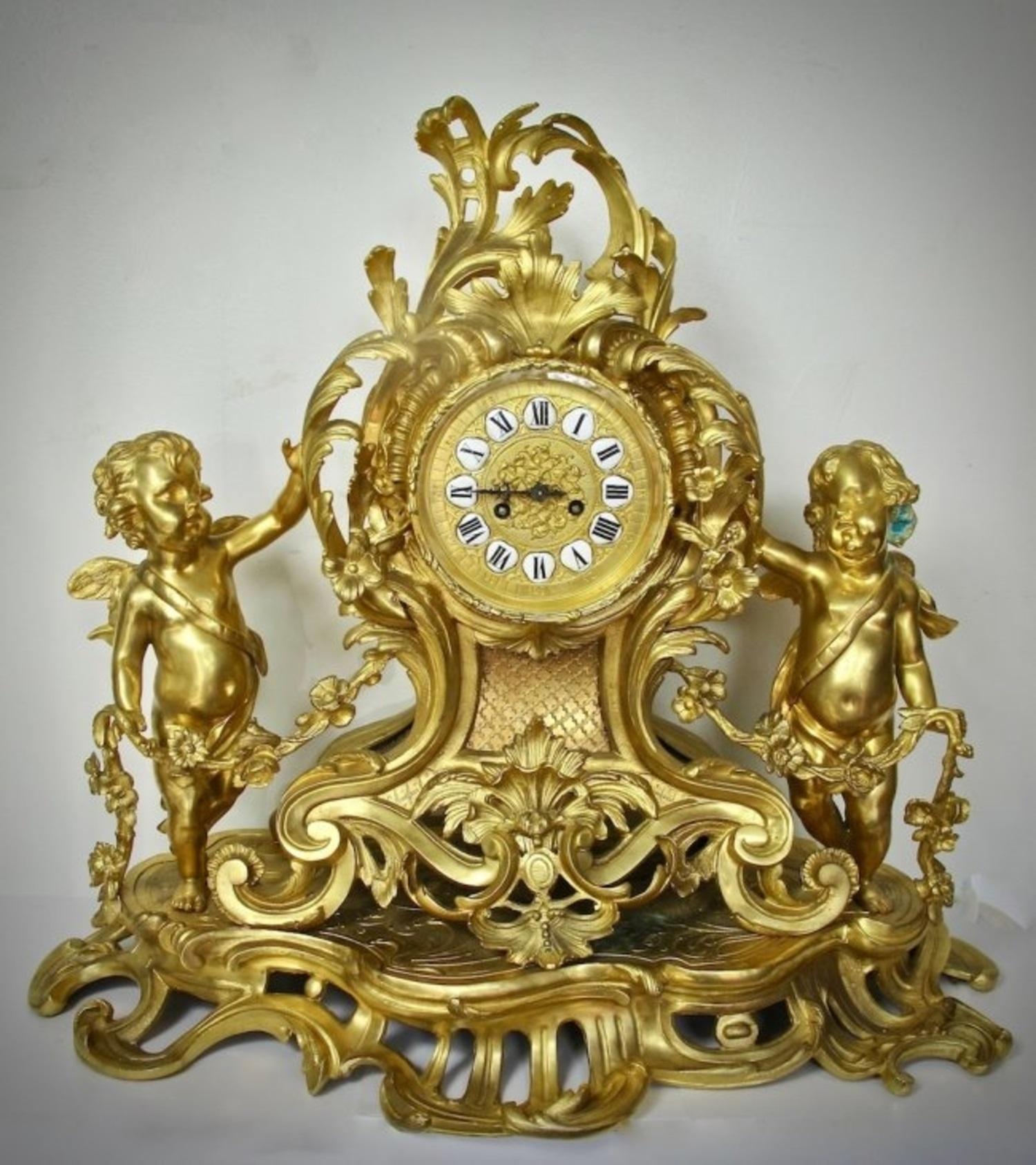 Late 19th Century Louis XV Style Gilt Bronze Mantle Clock