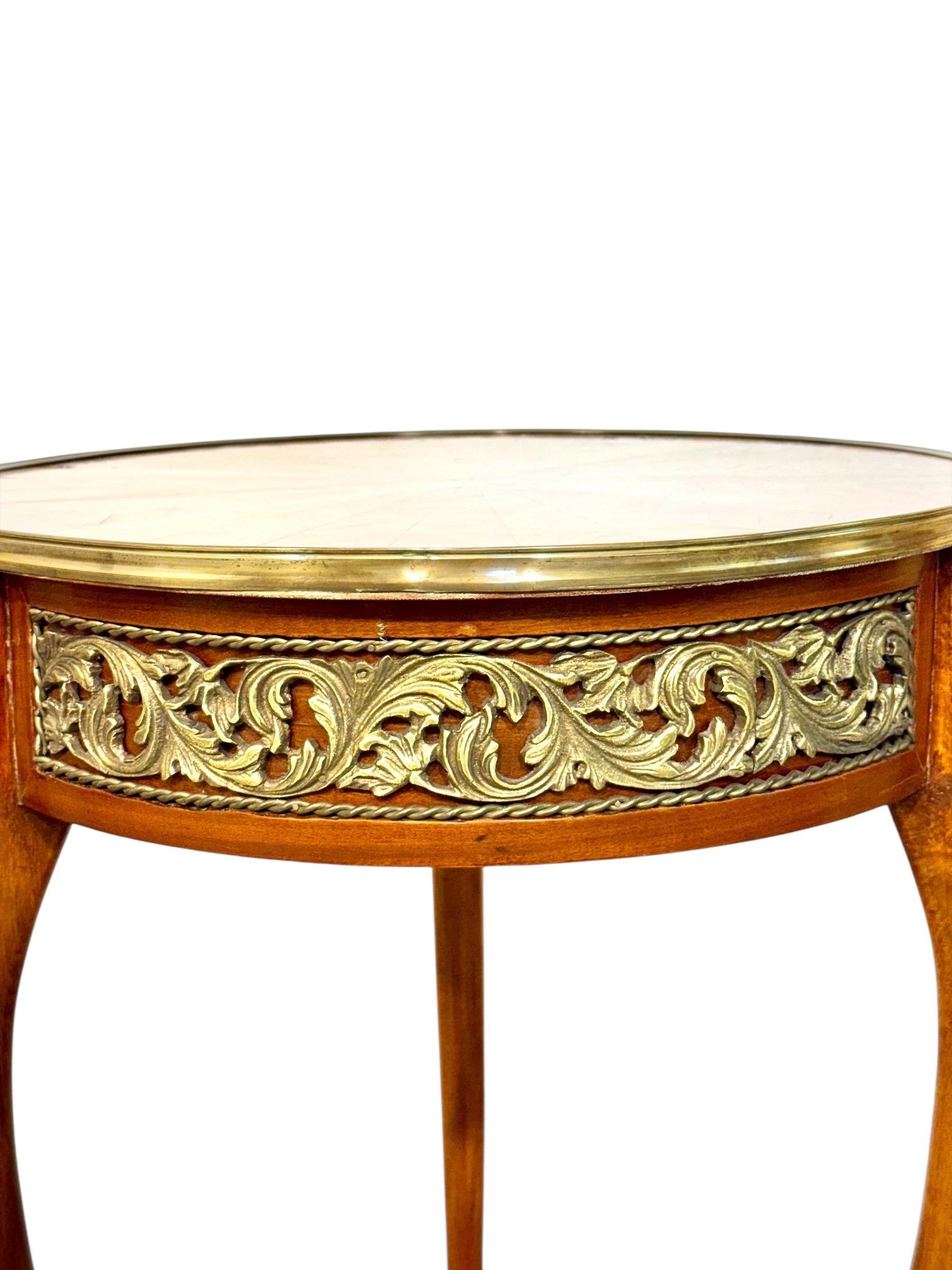 Guéridon Montado en Bronce Dorado Estilo Luis XV, Francia, Finales S. XIX Francés en venta