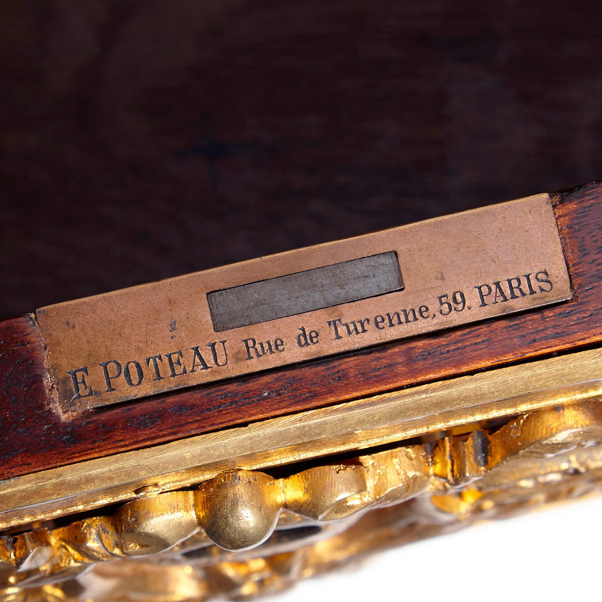 Louis XV Style Gilt Bronze Mounted Writing Desk by Poteau In Good Condition For Sale In London, GB