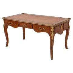 Bureau Plat de Madera de Rey y Metal Dorado Estilo Luis XV