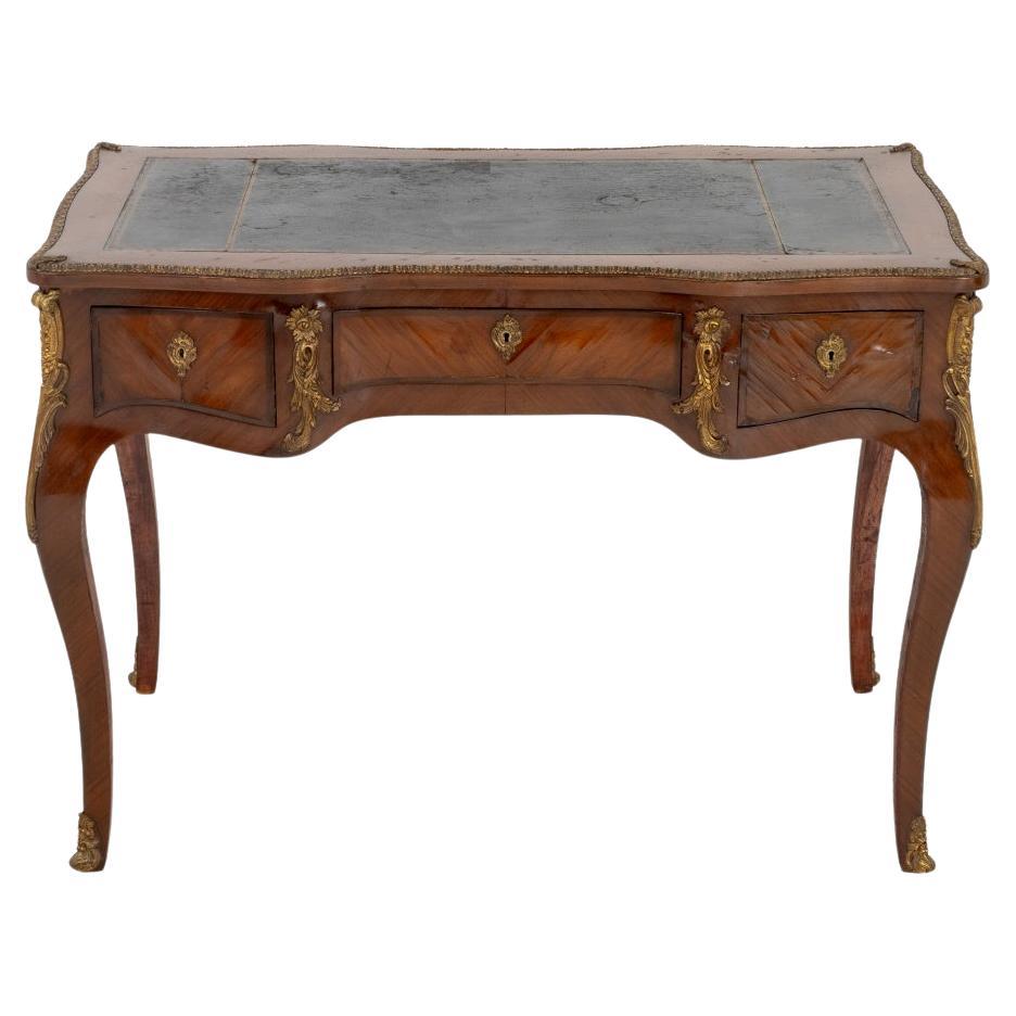 Bureau Montado en Metal Dorado Estilo Luis XV Plat