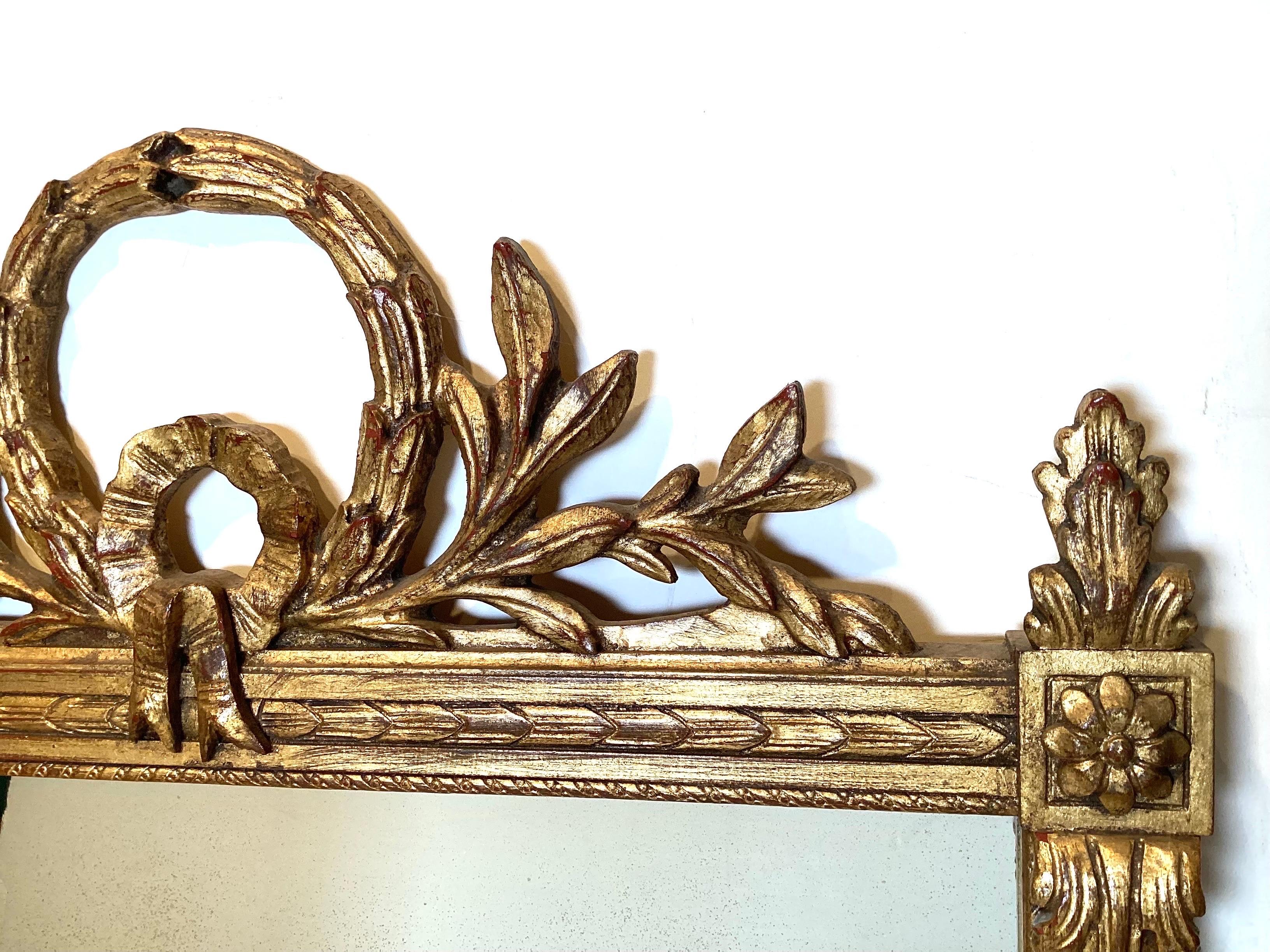 Louis XV Style Gilt Wood Mirror In Excellent Condition In Lambertville, NJ