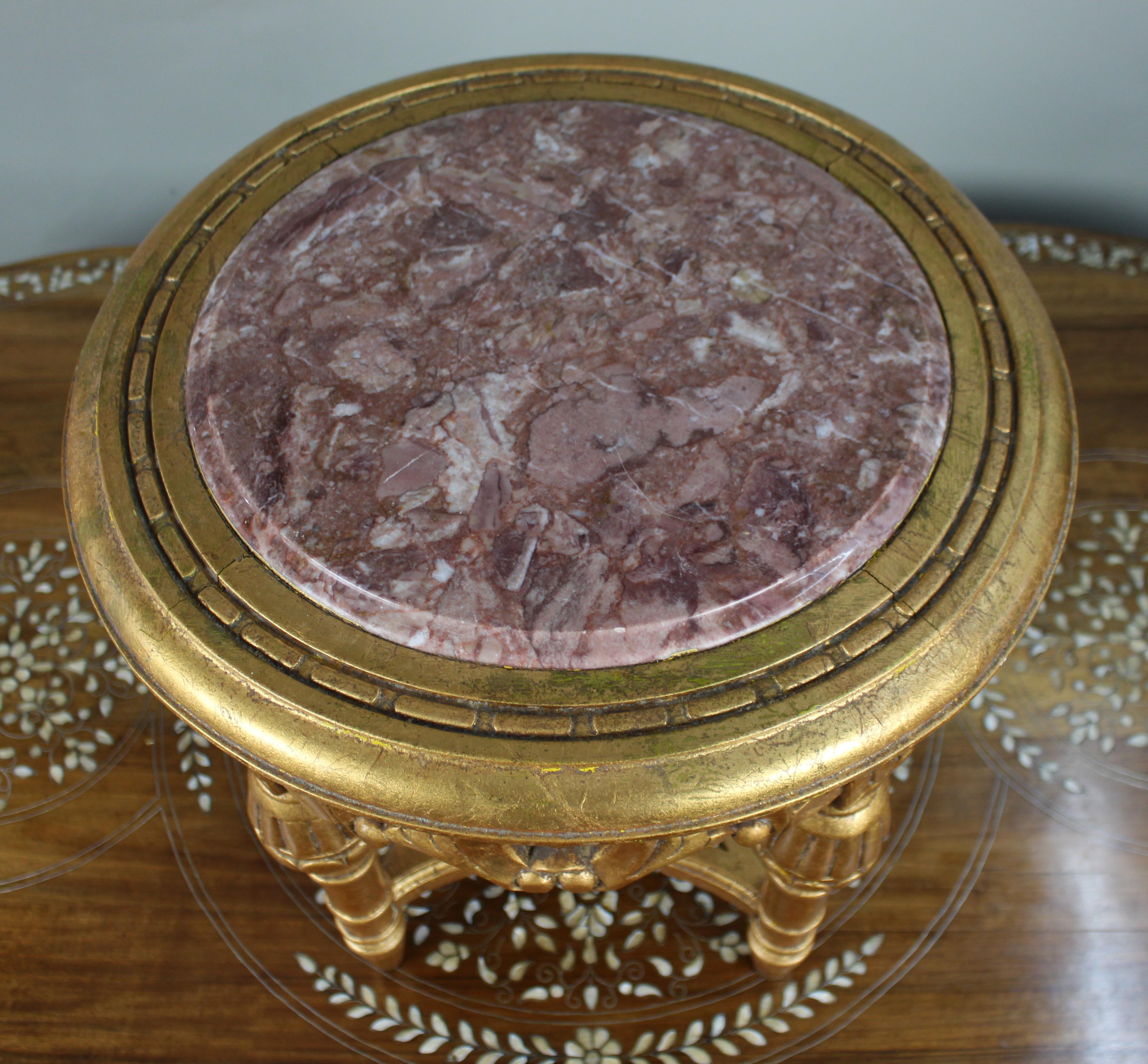Louis XV Style Giltwood and Rouge Marble Lamp Table In Good Condition For Sale In Worcester, GB