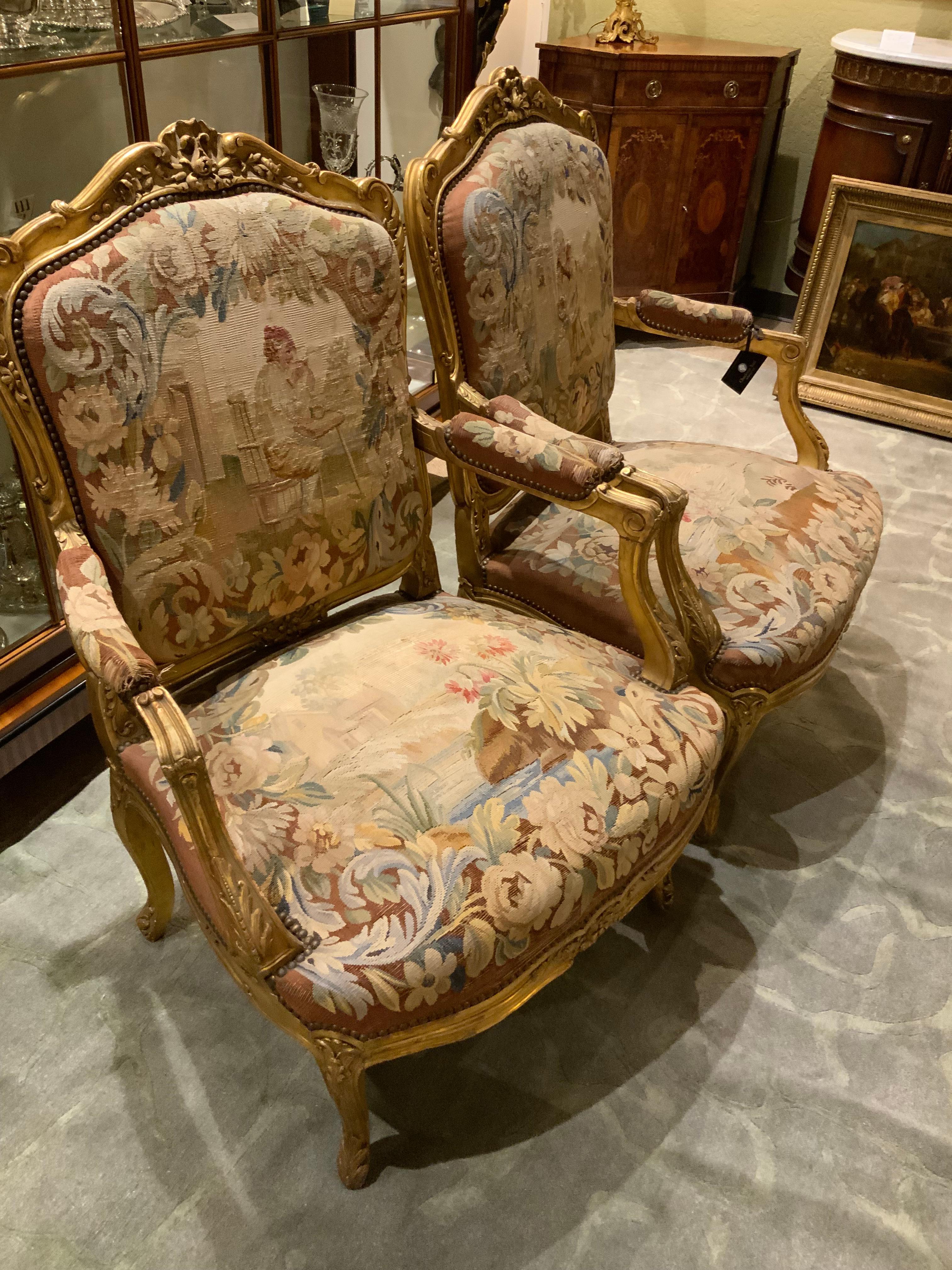 Louis XV Style Giltwood and Tapestry upholstered salon suite, 19 th century For Sale 7