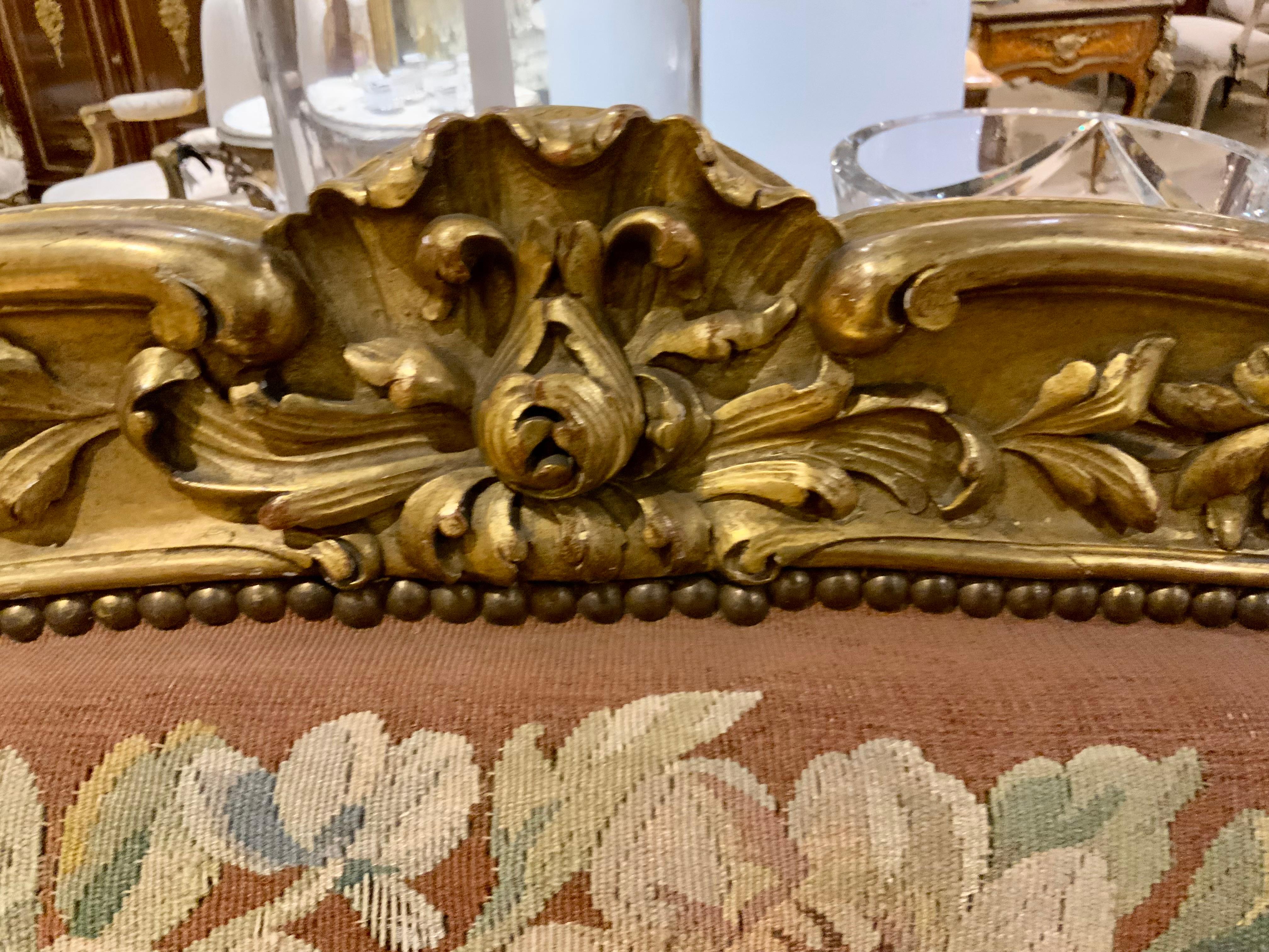 gepolsterte Salon-Suite aus vergoldetem Holz und Wandteppich im Louis-XV-Stil, 19. Jahrhundert (Vergoldetes Holz) im Angebot
