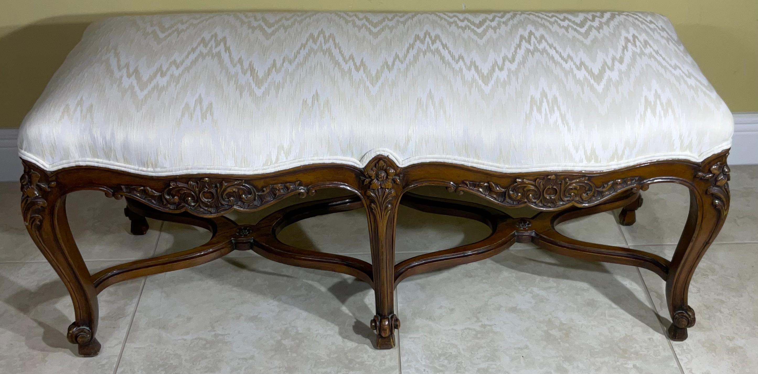 Louis XV Style, Giltwood Long Bench For Sale 6