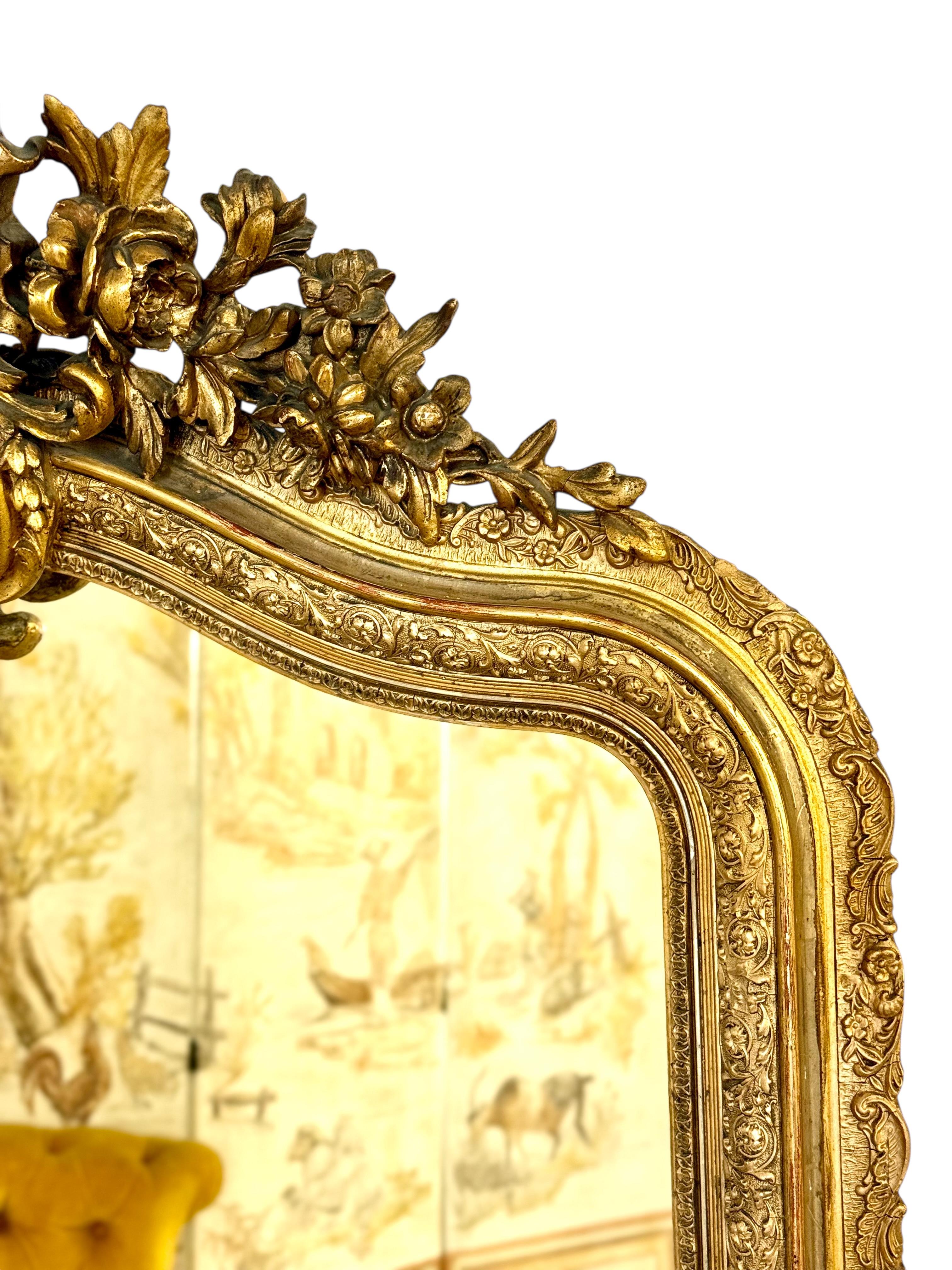 Louis XV Style Giltwood Mirror 19th Century For Sale 7