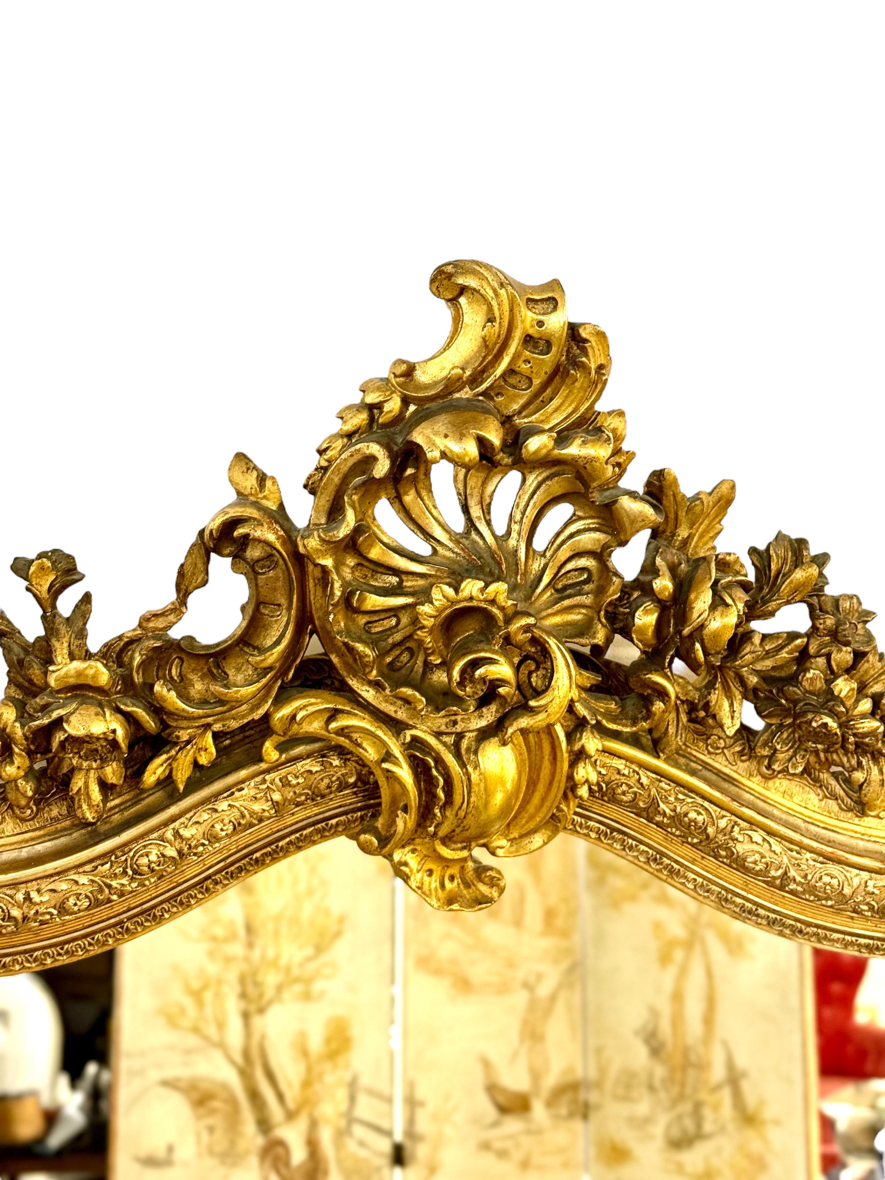 Louis XV Style Giltwood Mirror 19th Century In Good Condition For Sale In LA CIOTAT, FR