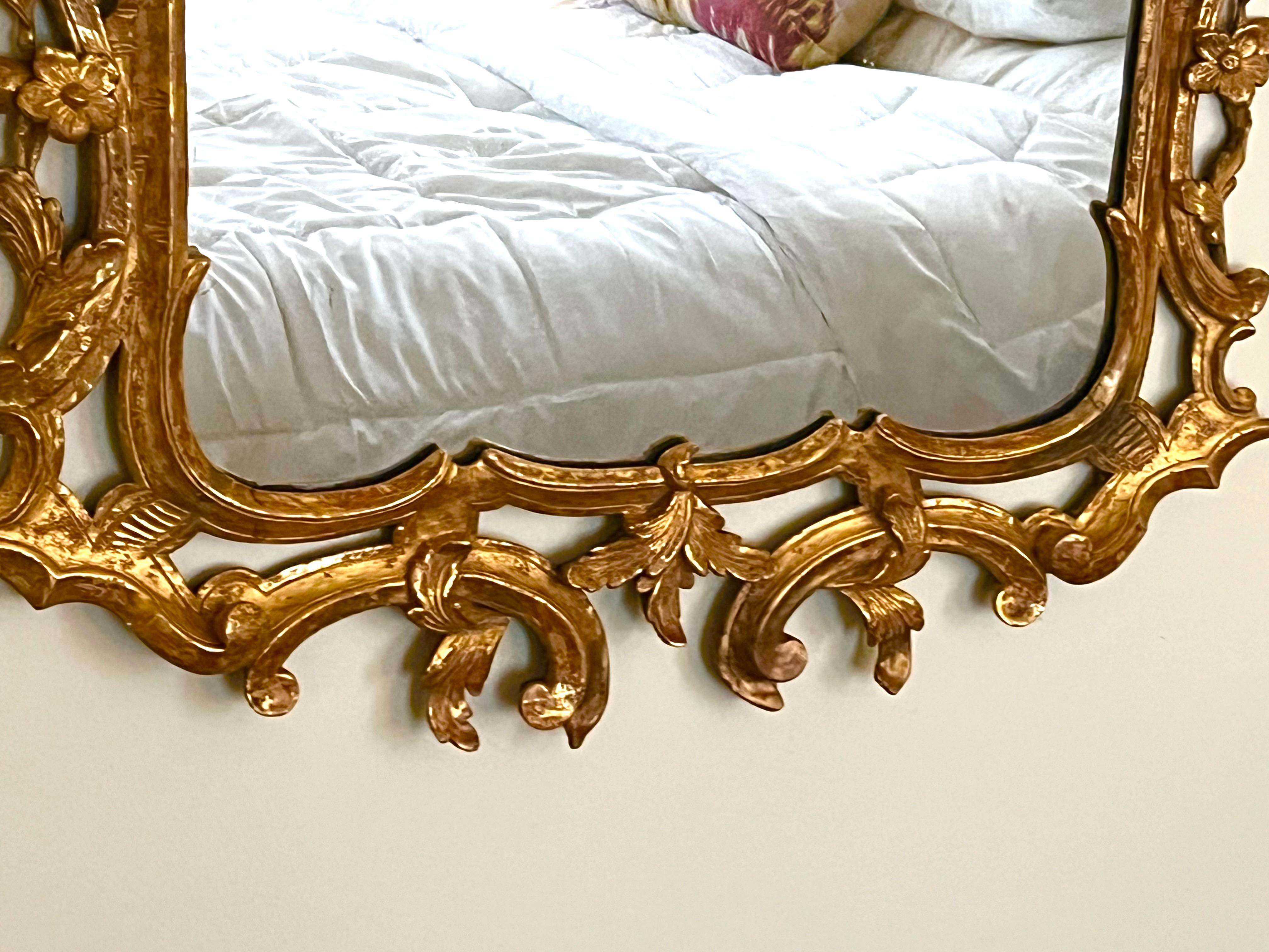 Louis XV Style Giltwood Mirror, 19th Century For Sale 1