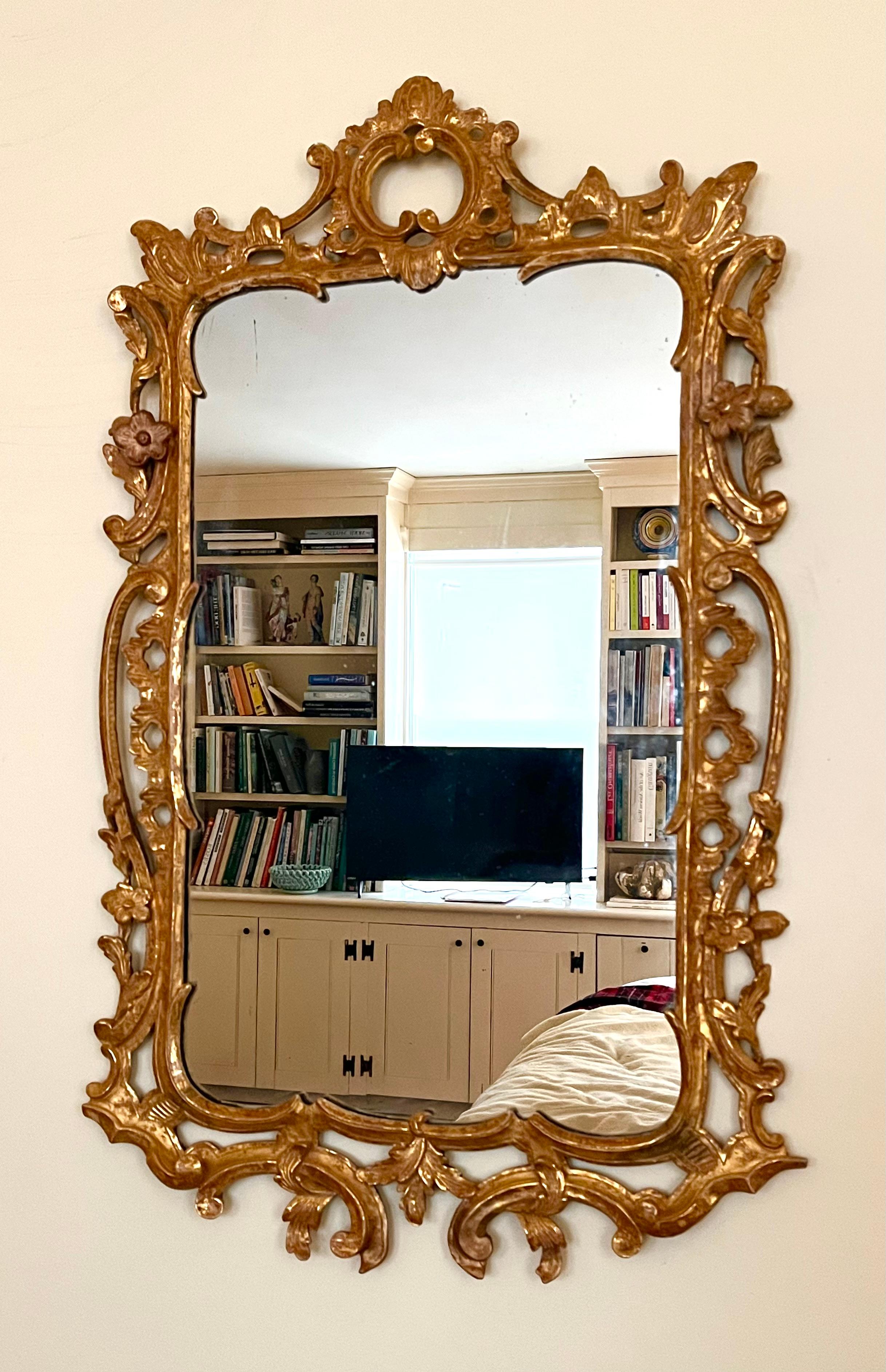Louis XV Style Giltwood Mirror, 19th Century For Sale 4