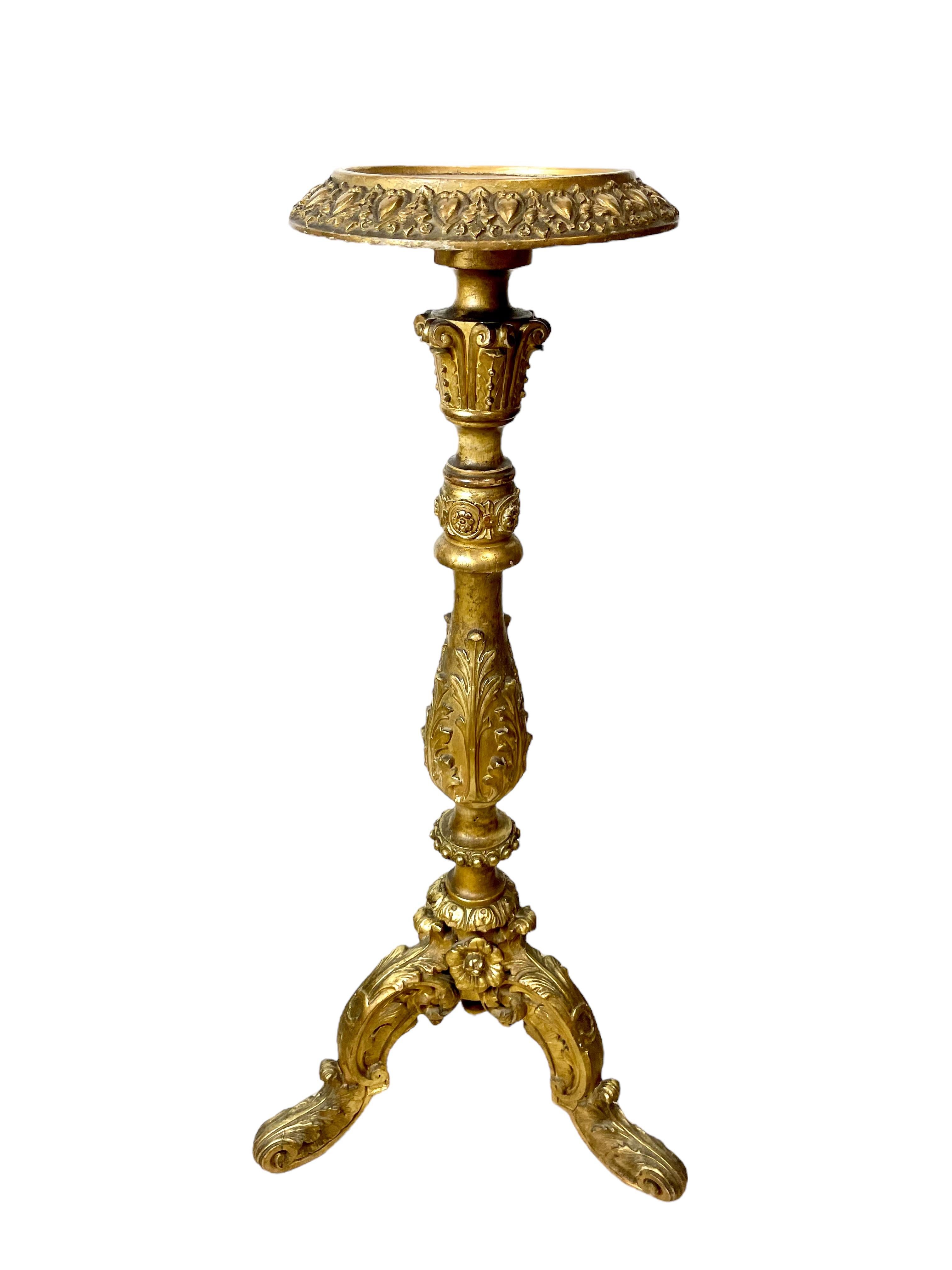 Louis XV Giltwood Pedestal For Sale 3